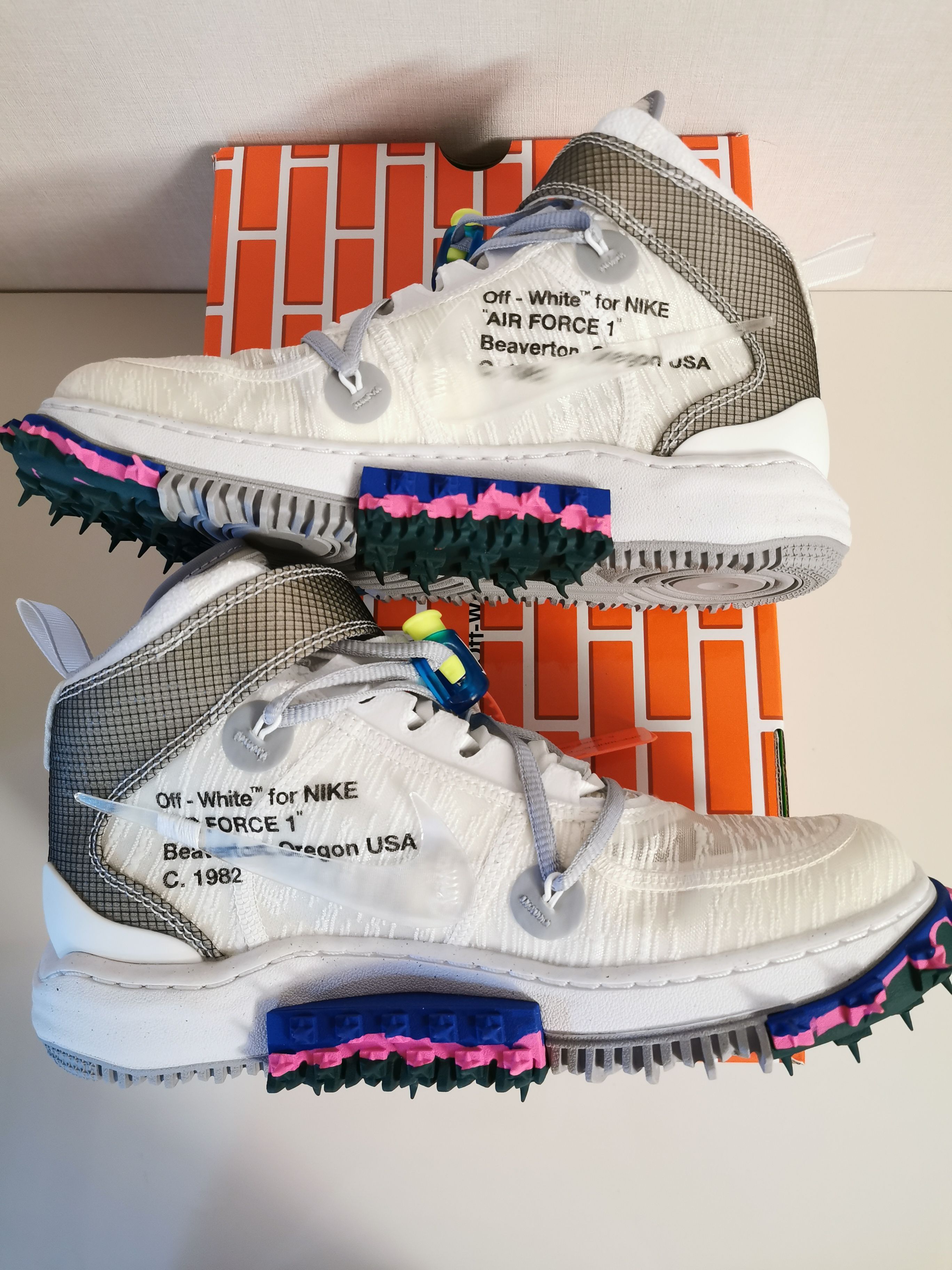 Off-White × Nike Air Force 1 Mid "White"