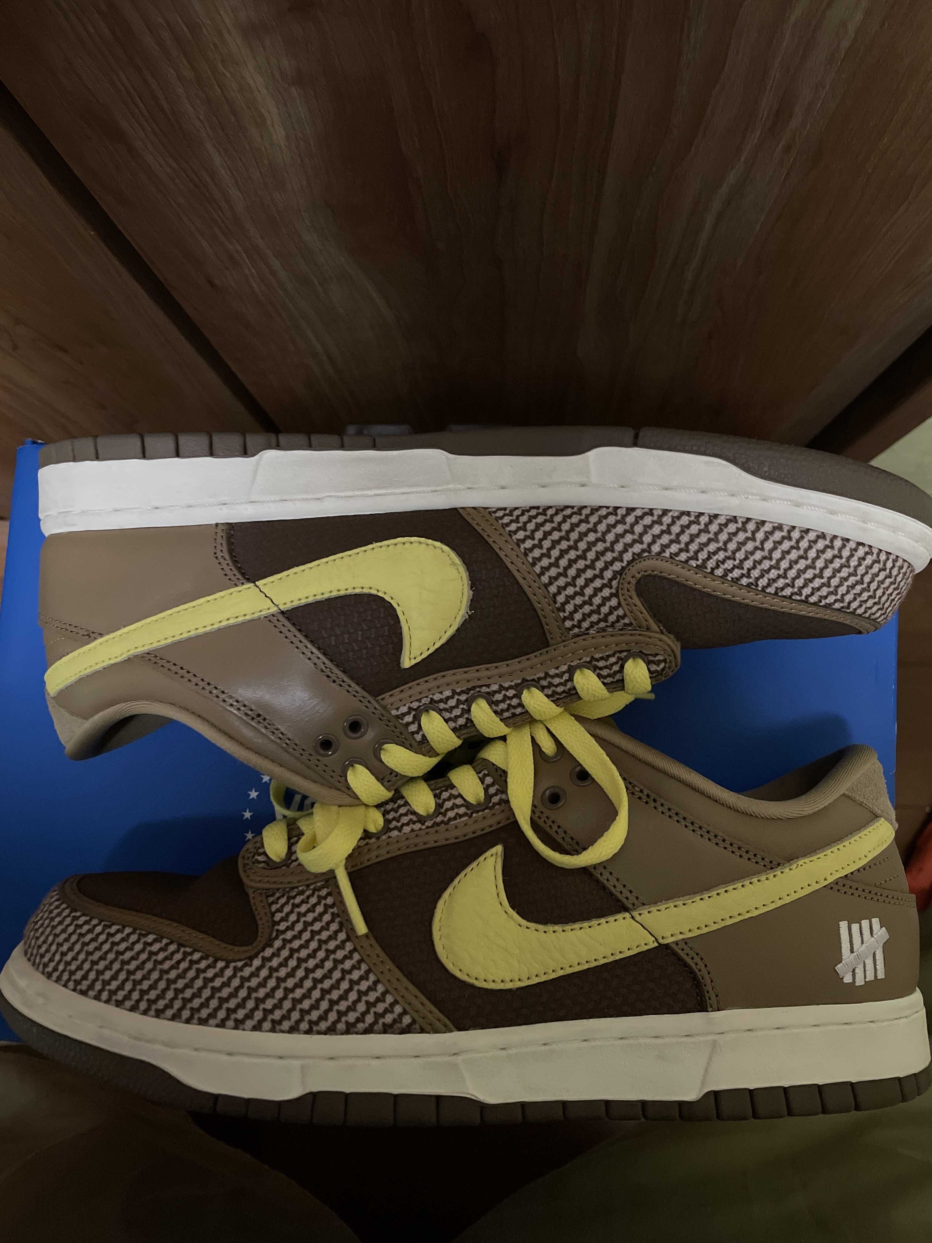UNDEFEATED × Nike Dunk Low SP  "Canteen/Lemon Frost/Palomino"