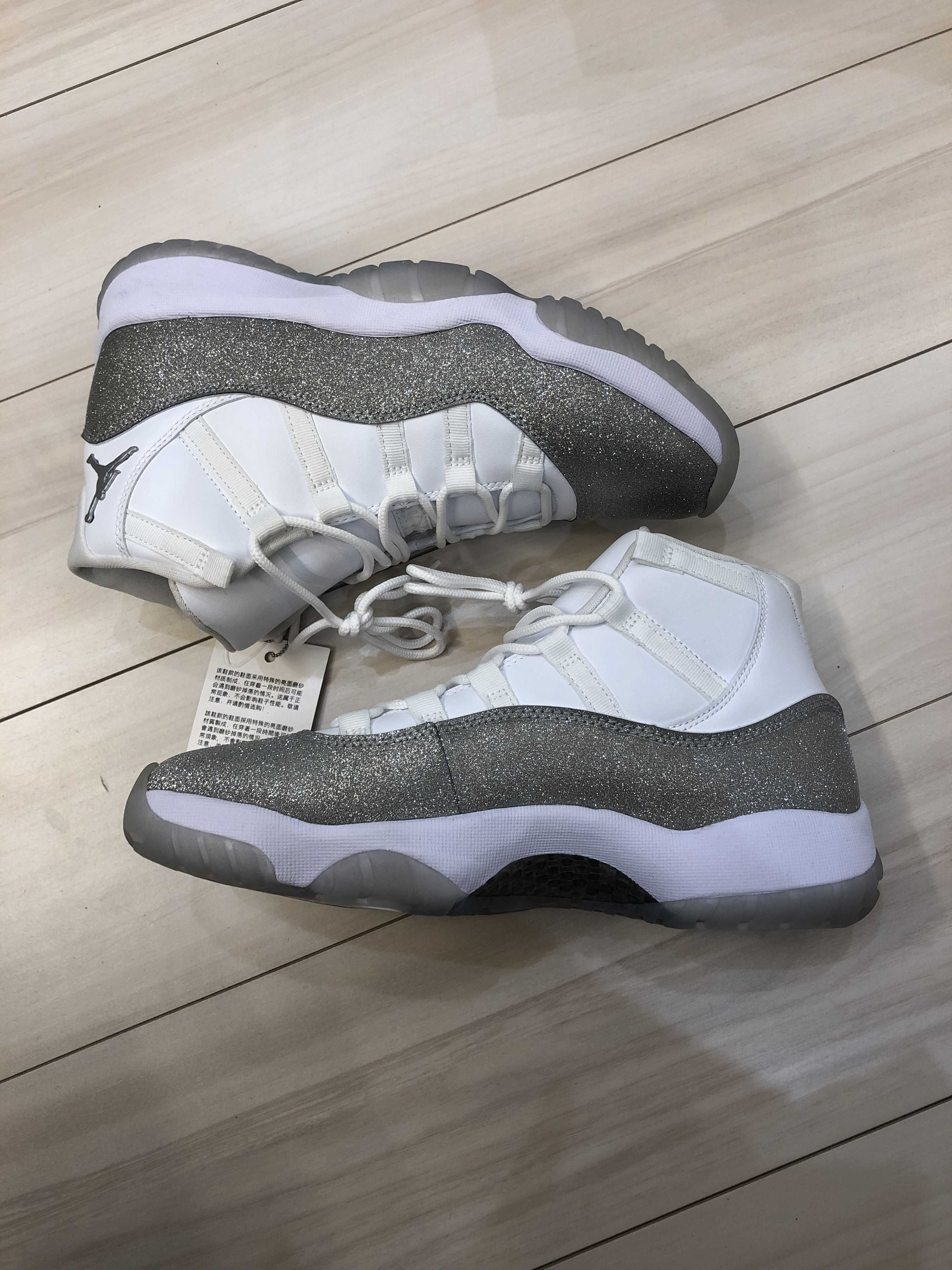 NIKE Women's AIR JORDAN 11 "METALLIC SILVER"