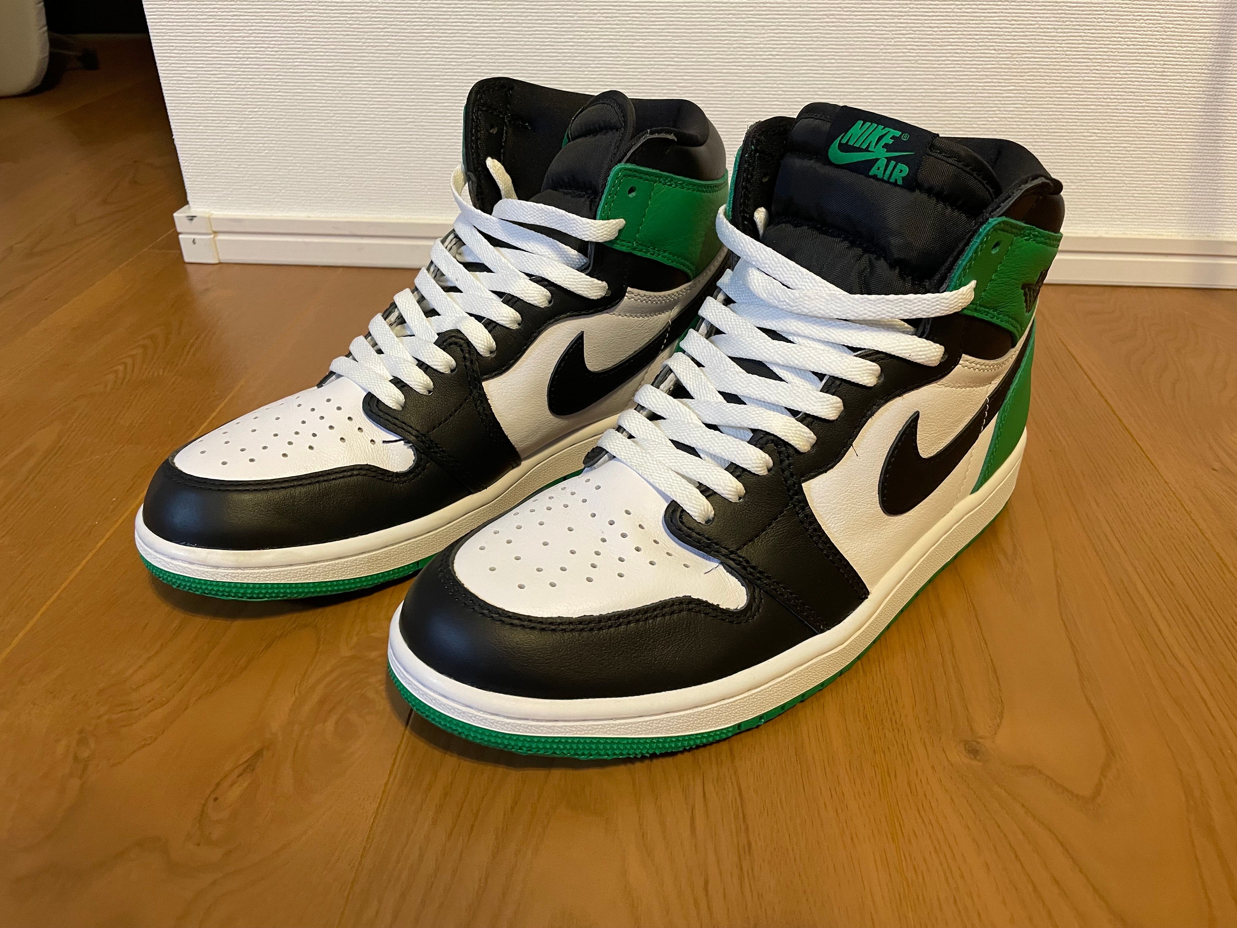 Nike Air Jordan 1 Retro High OG "Celtics/Black and Lucky Green" (2023)