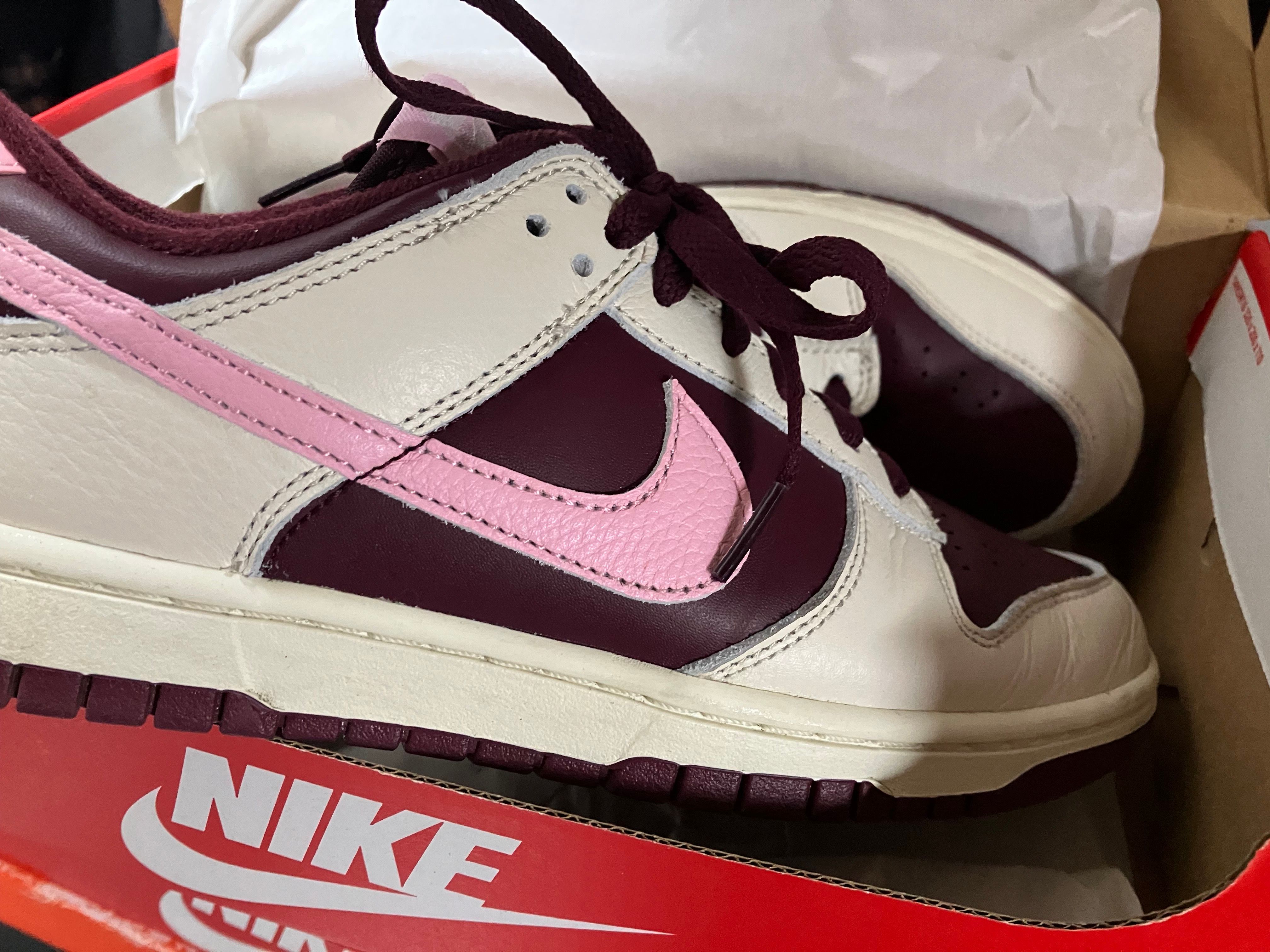 Nike Dunk Low "Valentine’s Day" (2023)