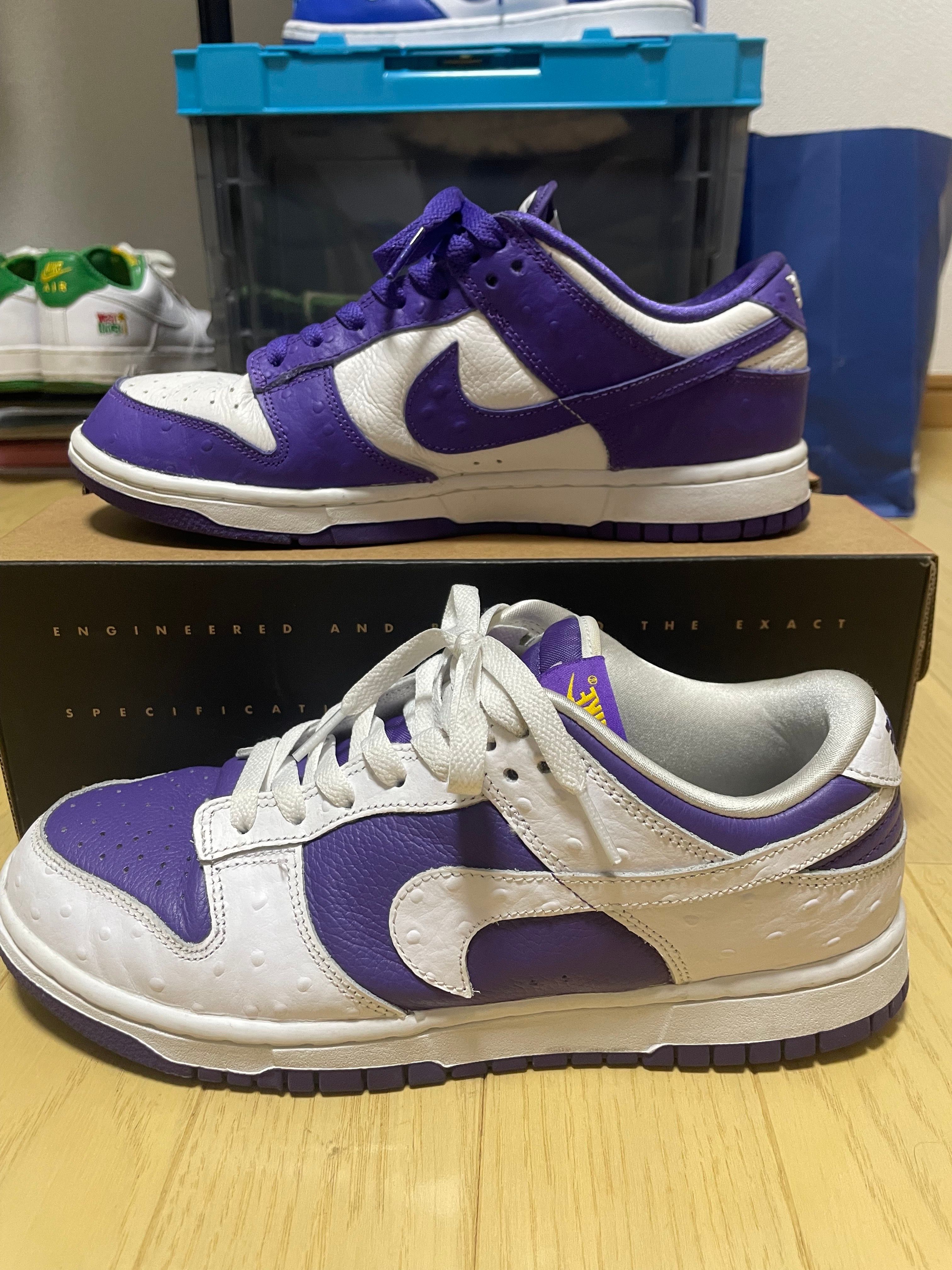 Nike Women's Dunk Low "Made You Look"