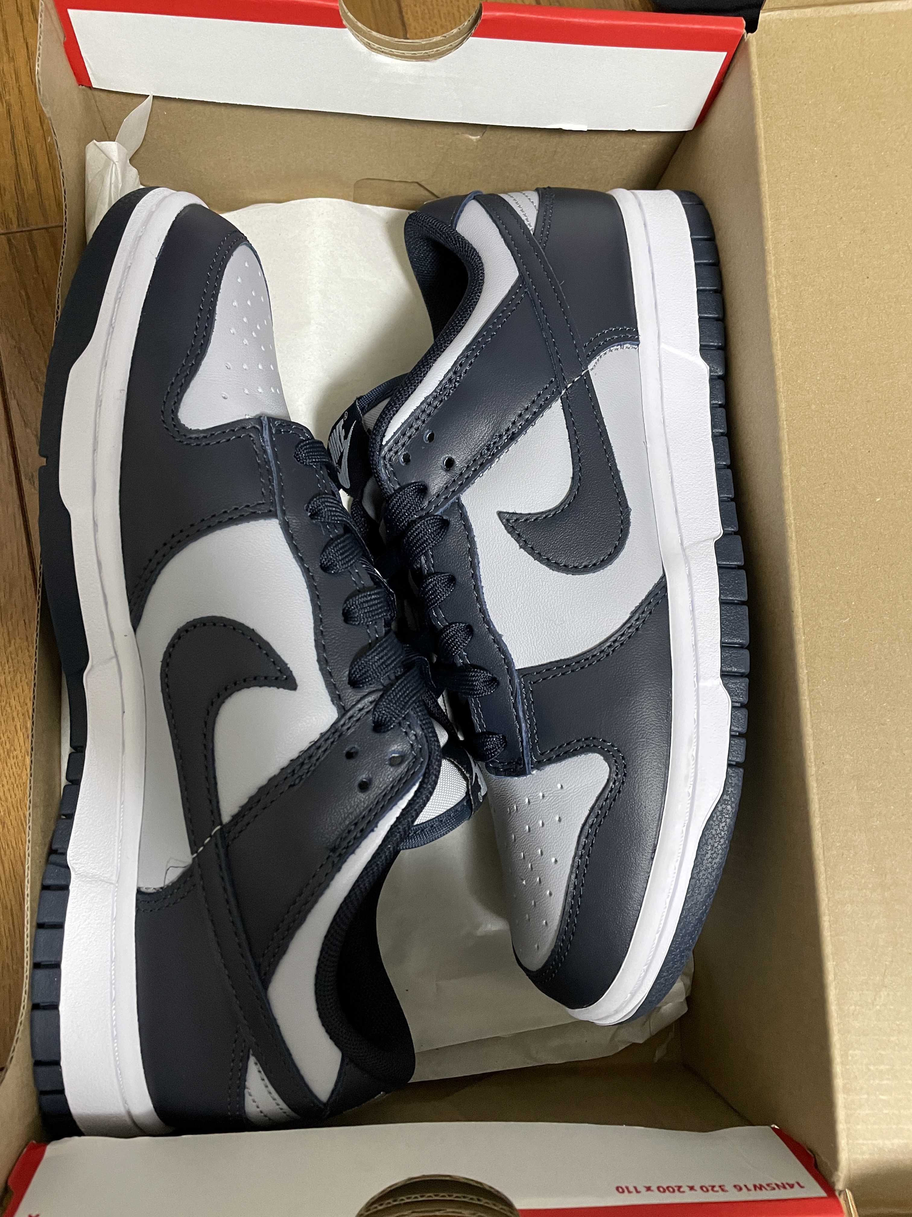 Nike Dunk Low "Championship Grey"