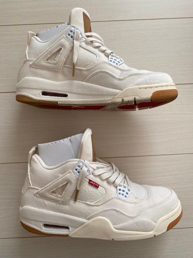 NIKE × LEVI’S AIR JORDAN 4 "WHITE DENIM"(タグ:LEVIS®)
