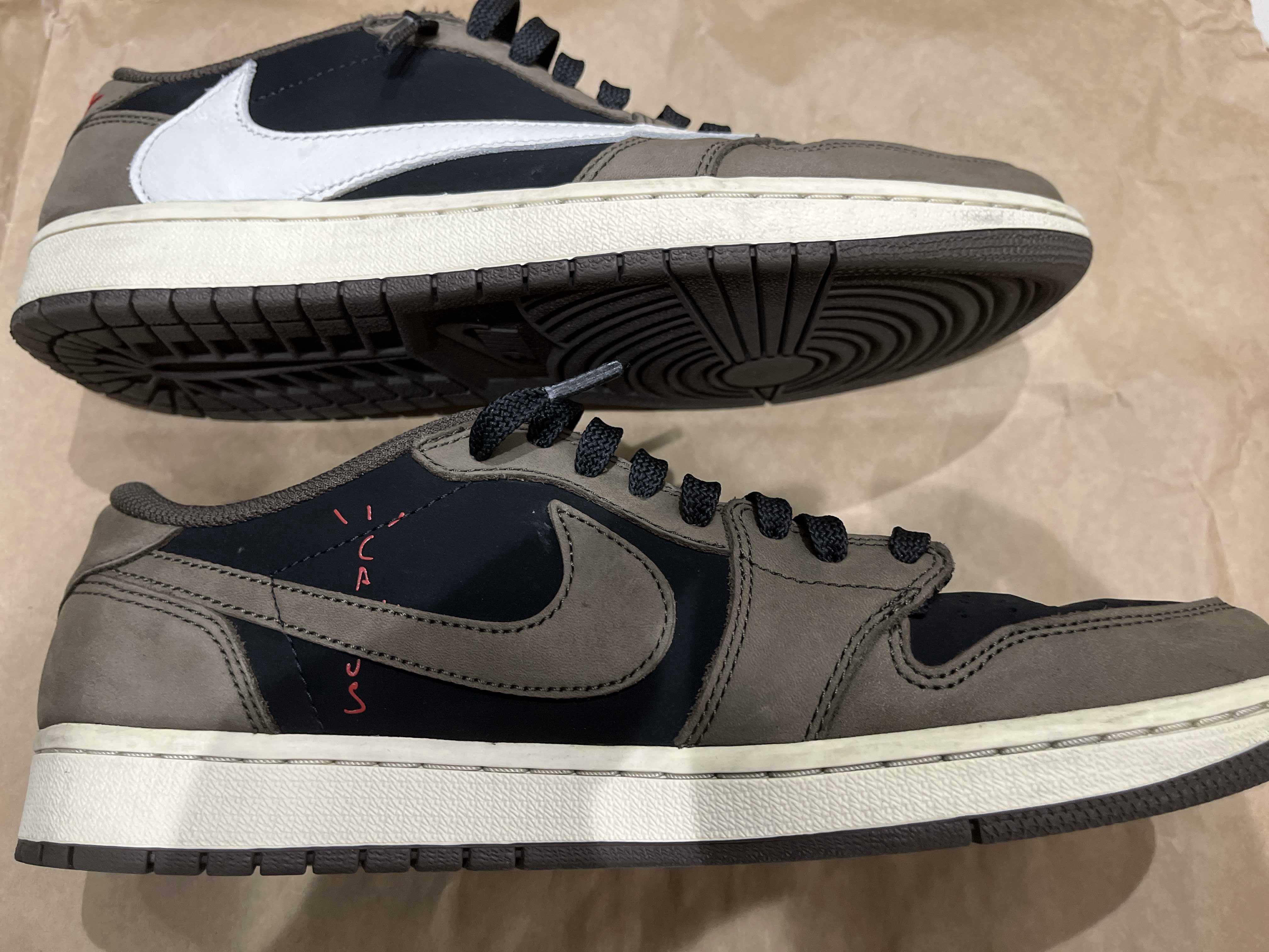 Travis Scott × Nike Air Jordan 1 Low OG SP-T  "Black/Dark Mocha"