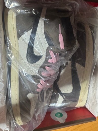 Travis Scott × Nike Air Jordan 1 Retro High OG TS SP "Sail/Dark Mocha"