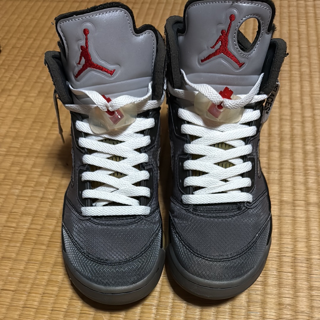 Off-White × Nike Air Jordan 5 "Black/Muslin/Fire Red"