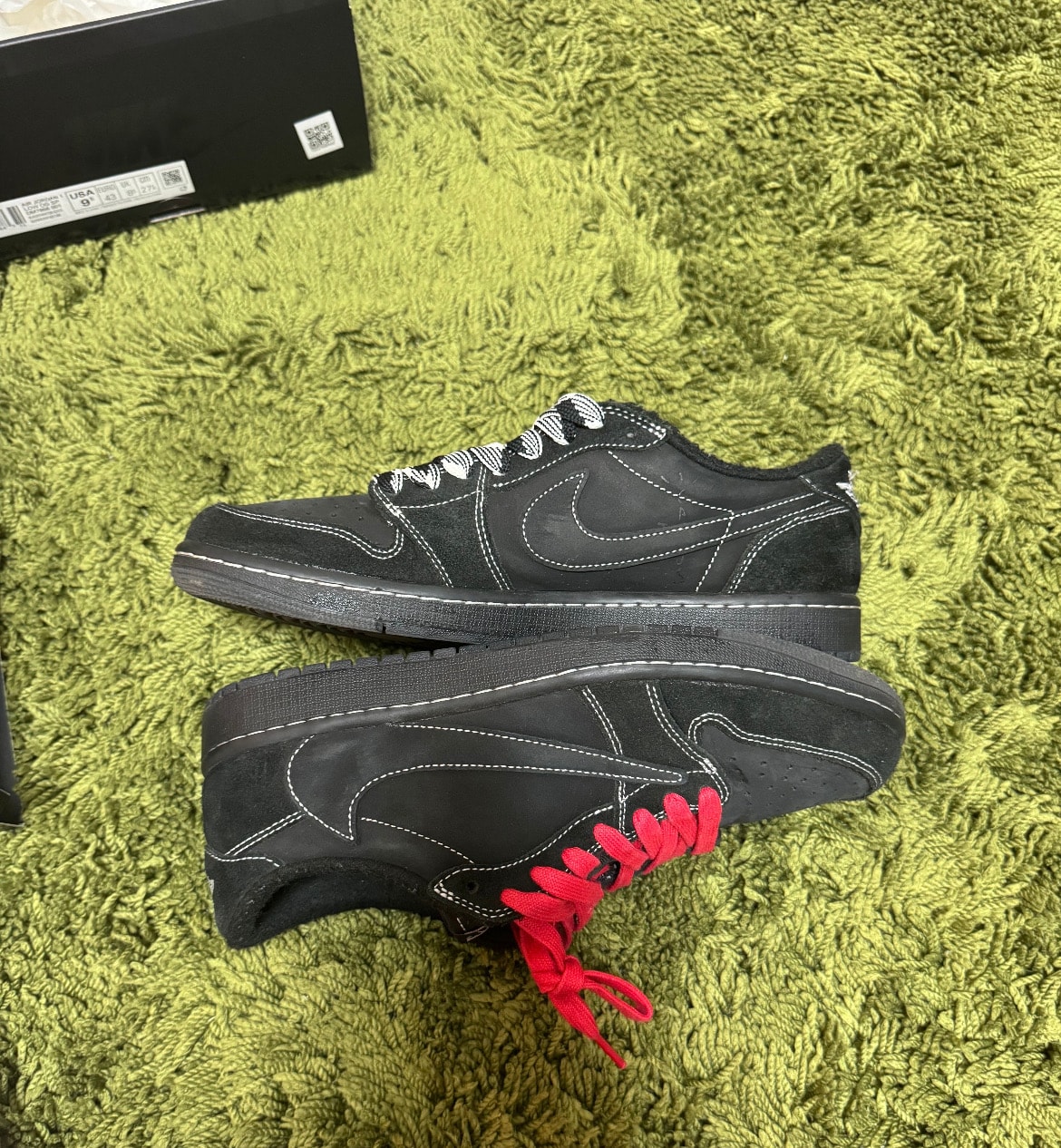 Travis Scott × Nike Air Jordan 1 Low OG SP "Black Phantom"