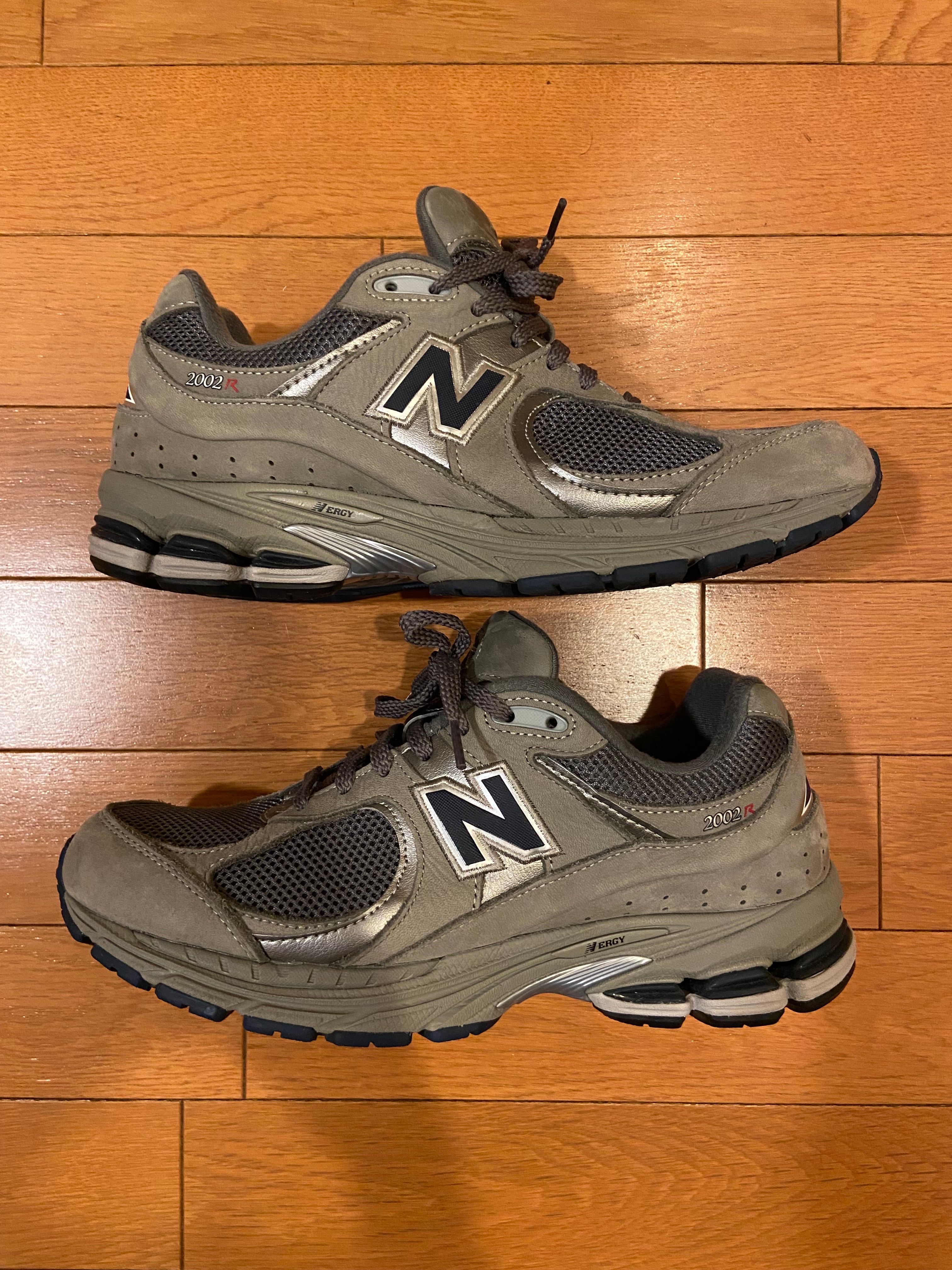 New Balance 2002R "Gray"