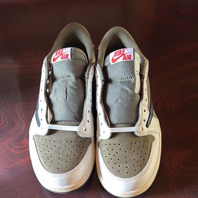 Travis Scott × Nike Air Jordan 1 Low OG SP "Reverse Olive"