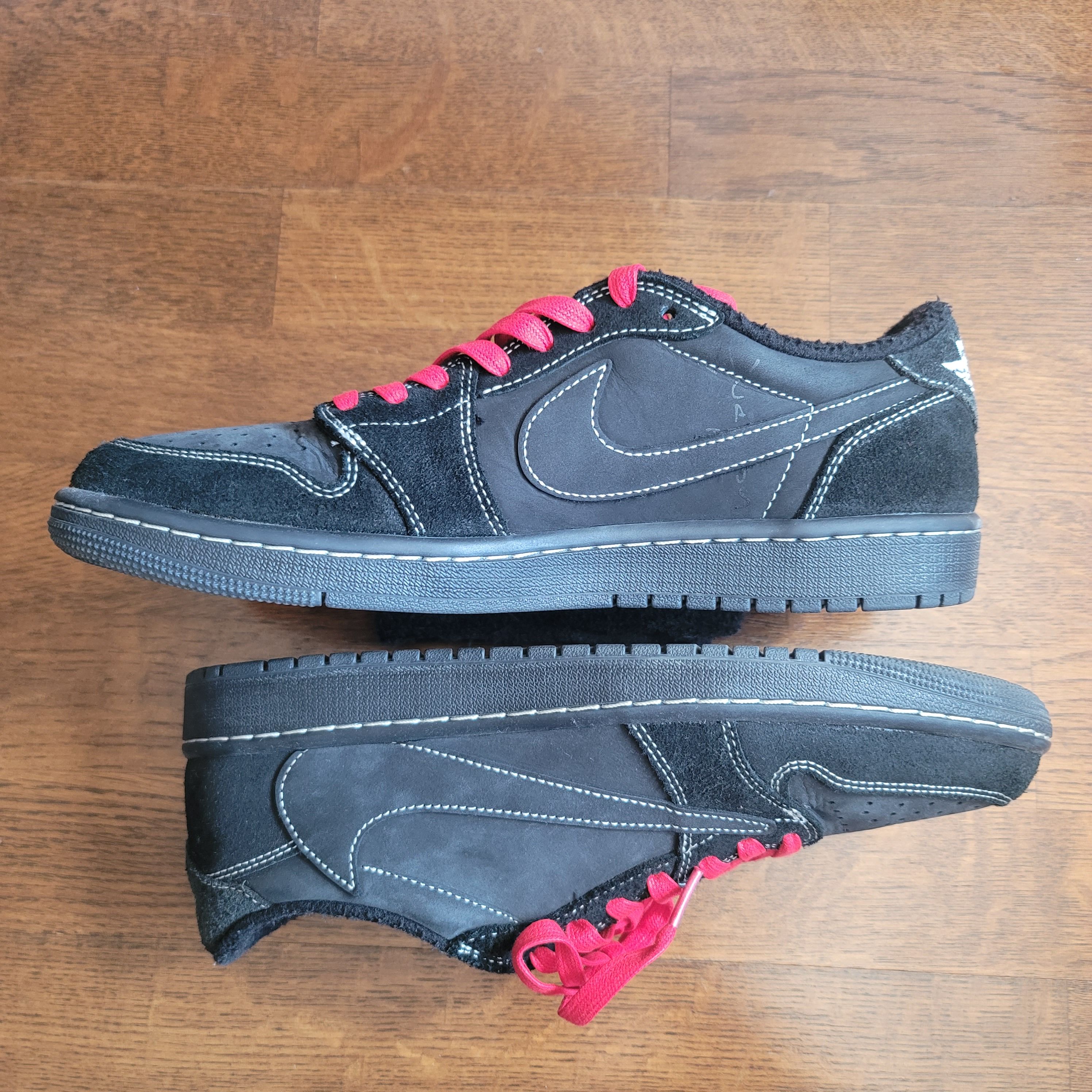 Travis Scott × Nike Air Jordan 1 Low OG SP "Black Phantom"