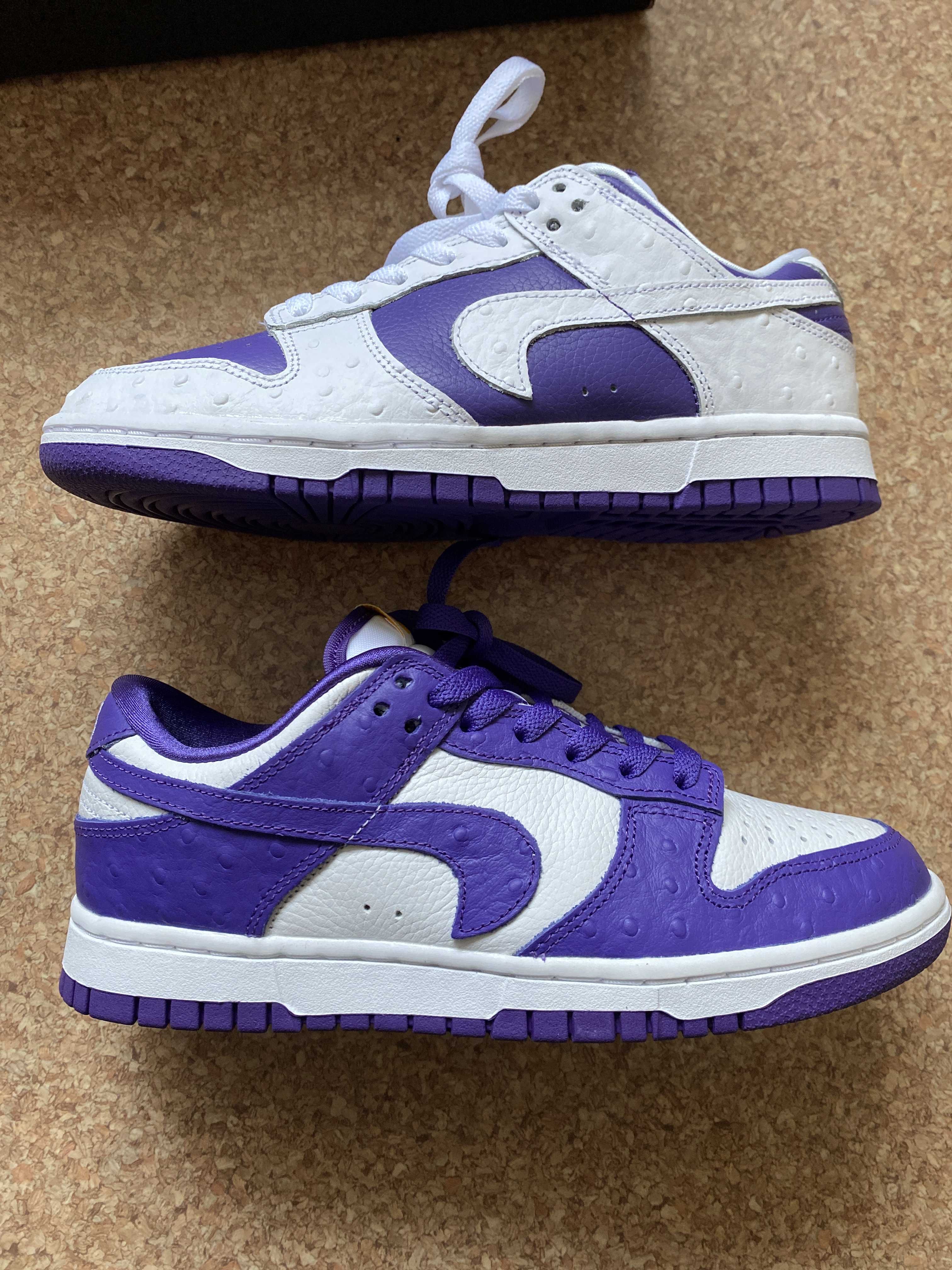 Nike Women's Dunk Low "Made You Look"