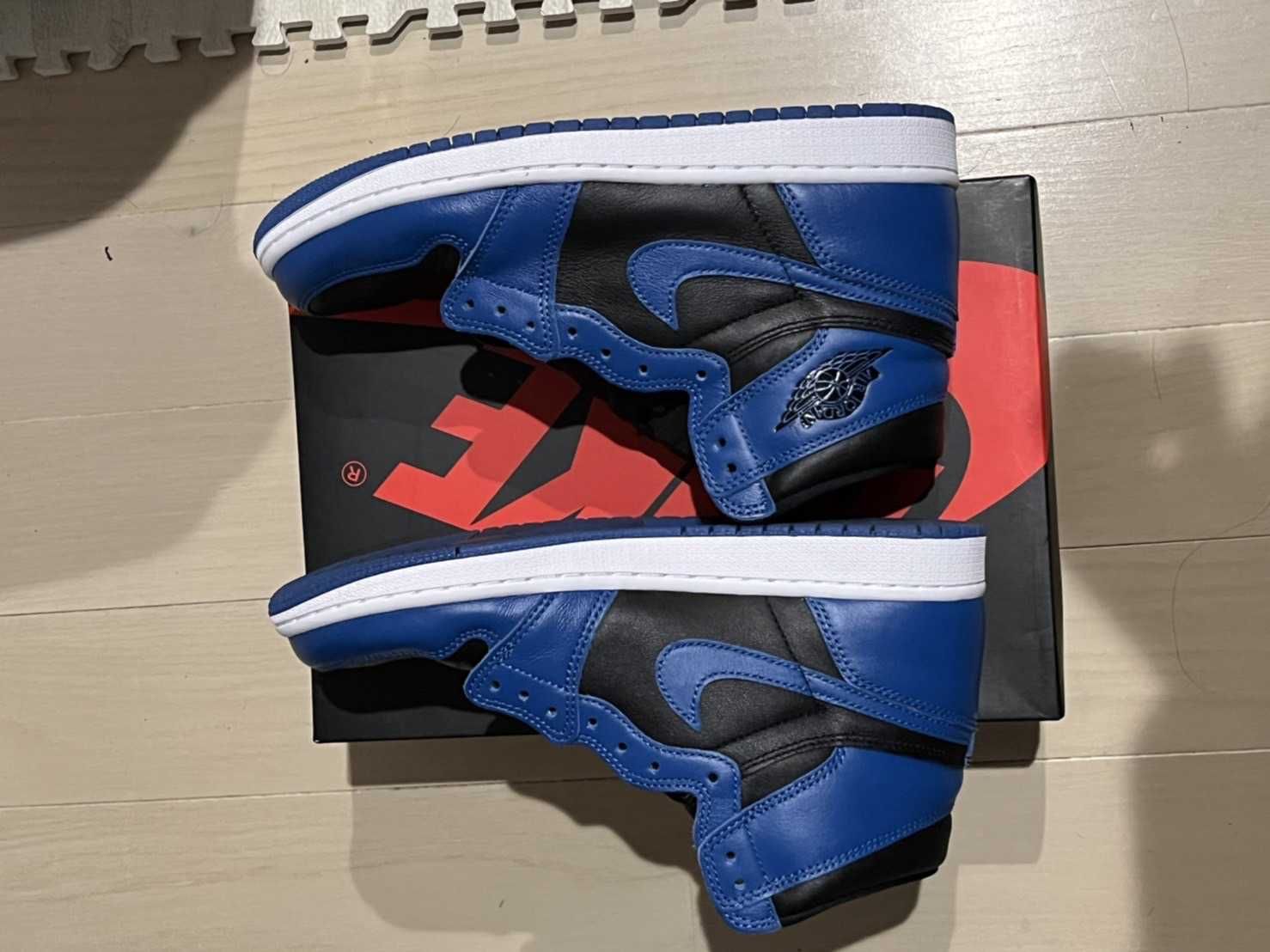 Nike Air Jordan 1 Retro High OG "Dark Marina Blue"