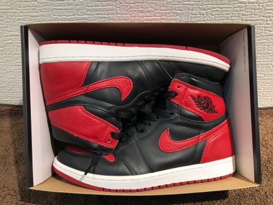 Nike Air Jordan 1 Retro High OG "Bred/Banned" (2016)