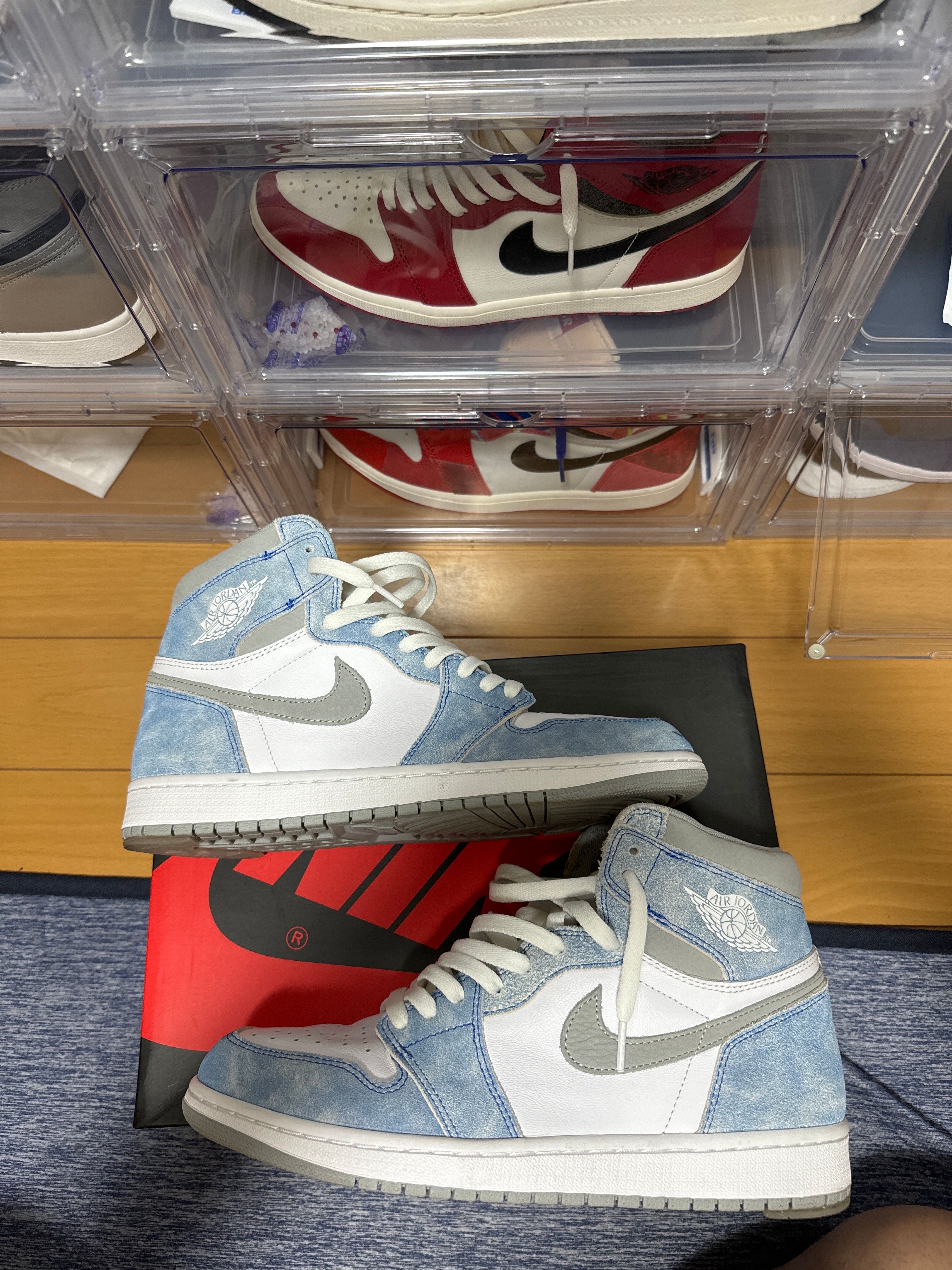 Nike Air Jordan 1 High OG "Hyper Royal"