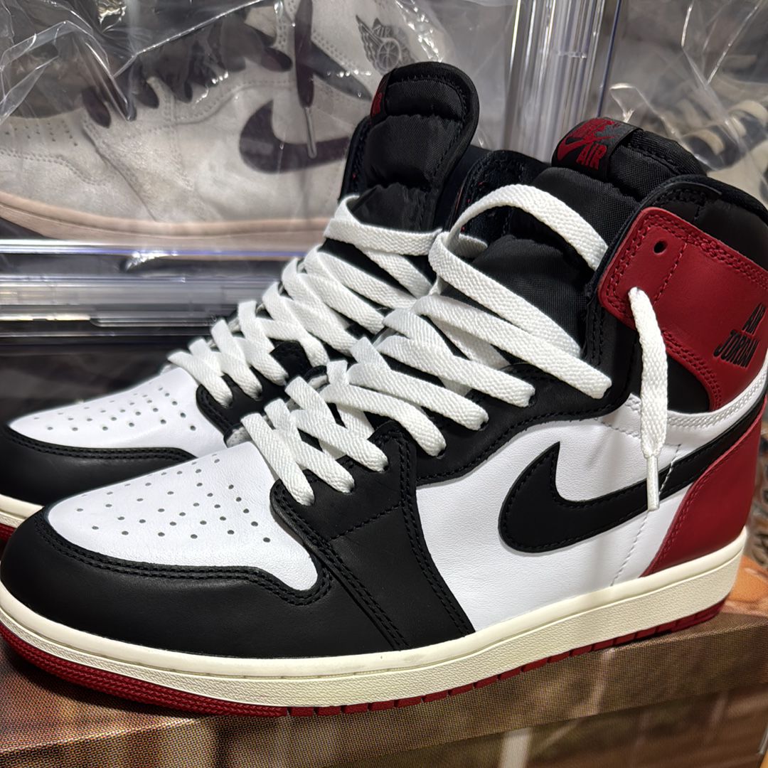 Nike Air Jordan 1 Retro High OG "Black Toe Reimagined"
