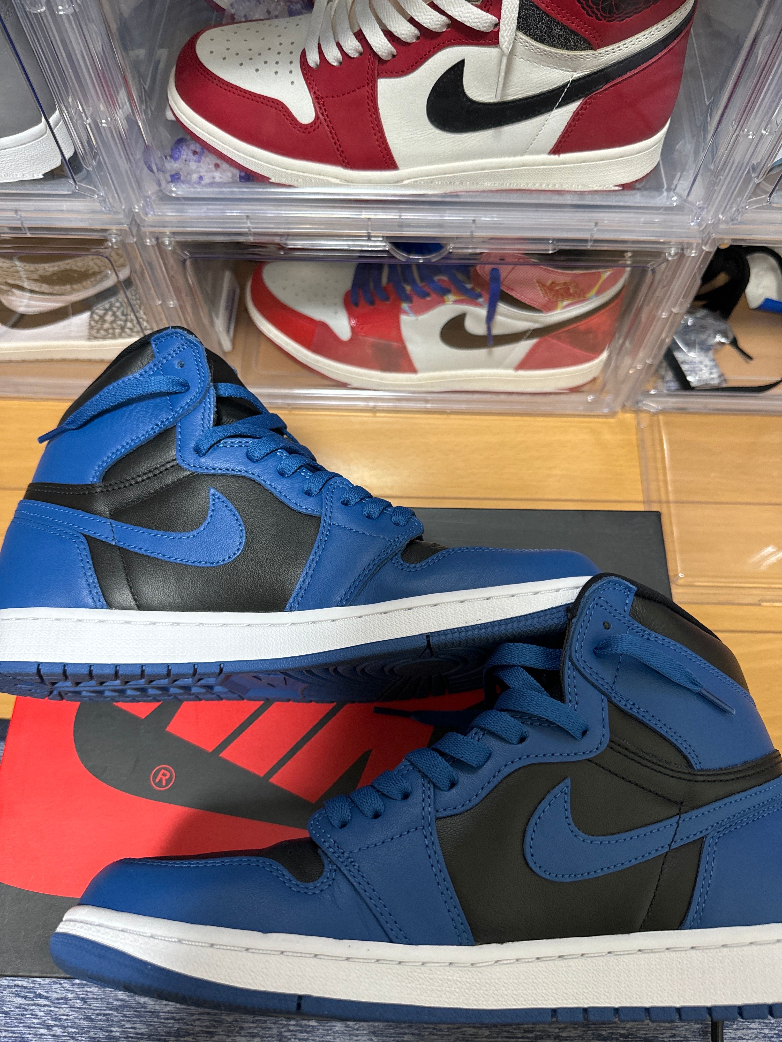 Nike Air Jordan 1 Retro High OG "Dark Marina Blue"