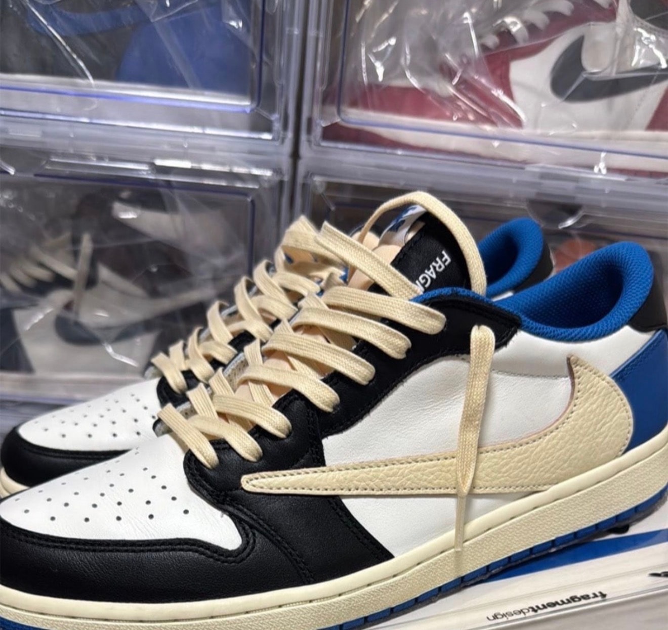 Travis Scott × fragment design × Nike Air Jordan 1 Low OG SP "Military Blue"