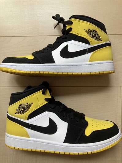 Nike Air Jordan 1 Mid "Yellow Toe Black"