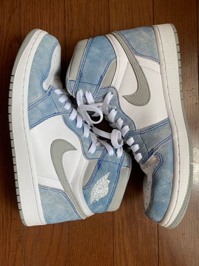 Nike Air Jordan 1 High OG "Hyper Royal"