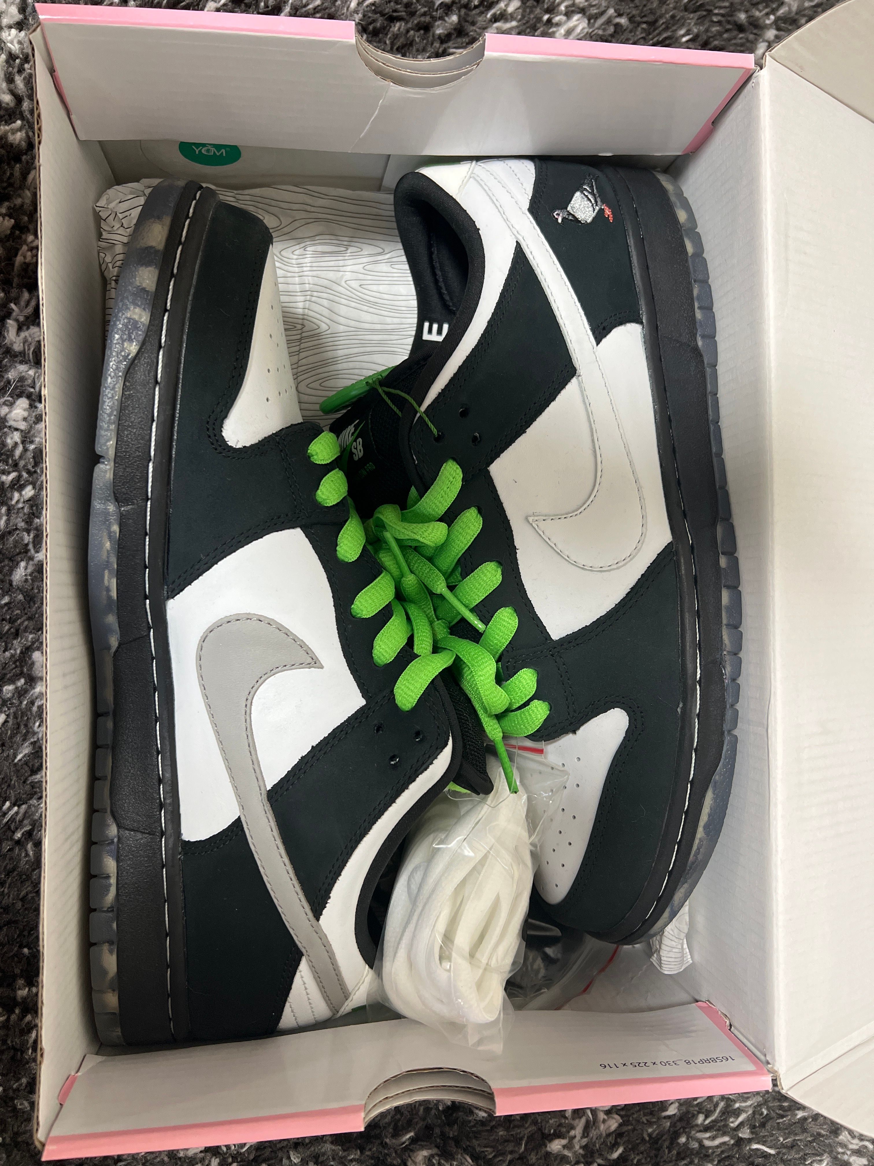 STAPLE × Nike SB Dunk Low "Pigeon Black/White"