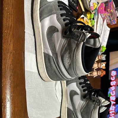 Nike Air Jordan 1 Retro High OG "Black and Smoke Grey"