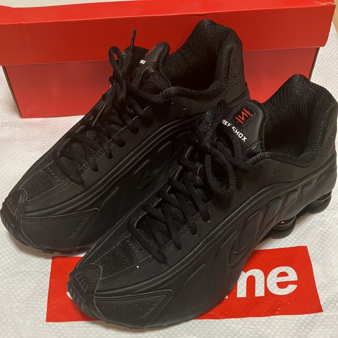 Nike Women's Shox R4 "Black"