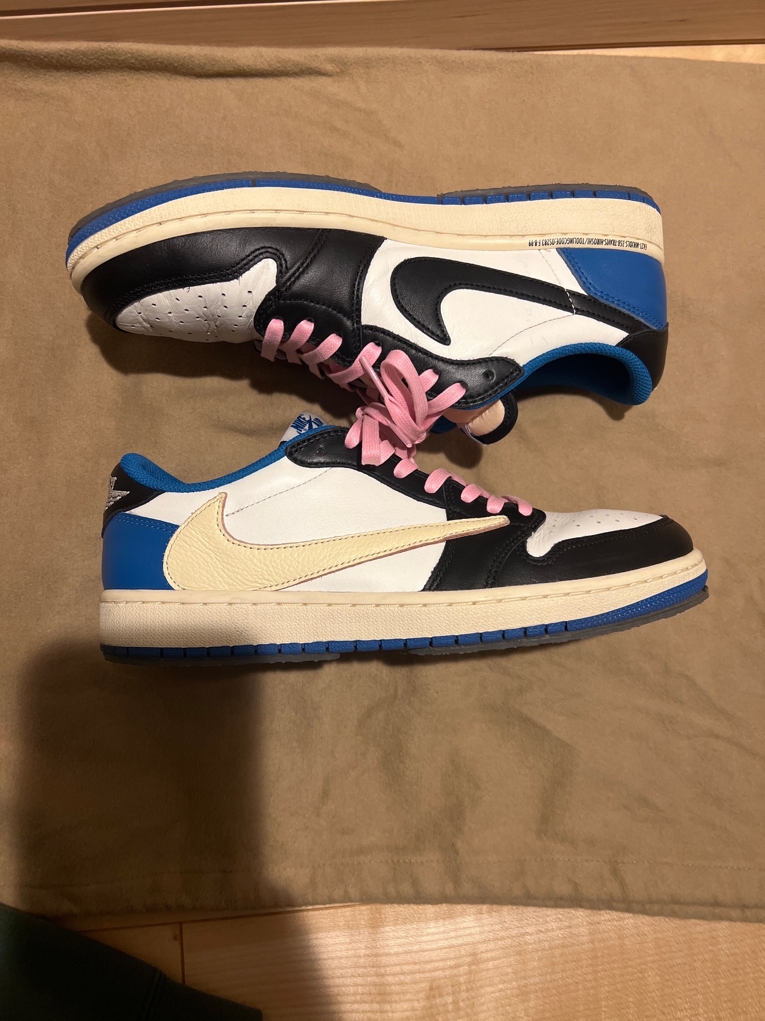 Travis Scott × fragment design × Nike Air Jordan 1 Low OG SP "Military Blue"