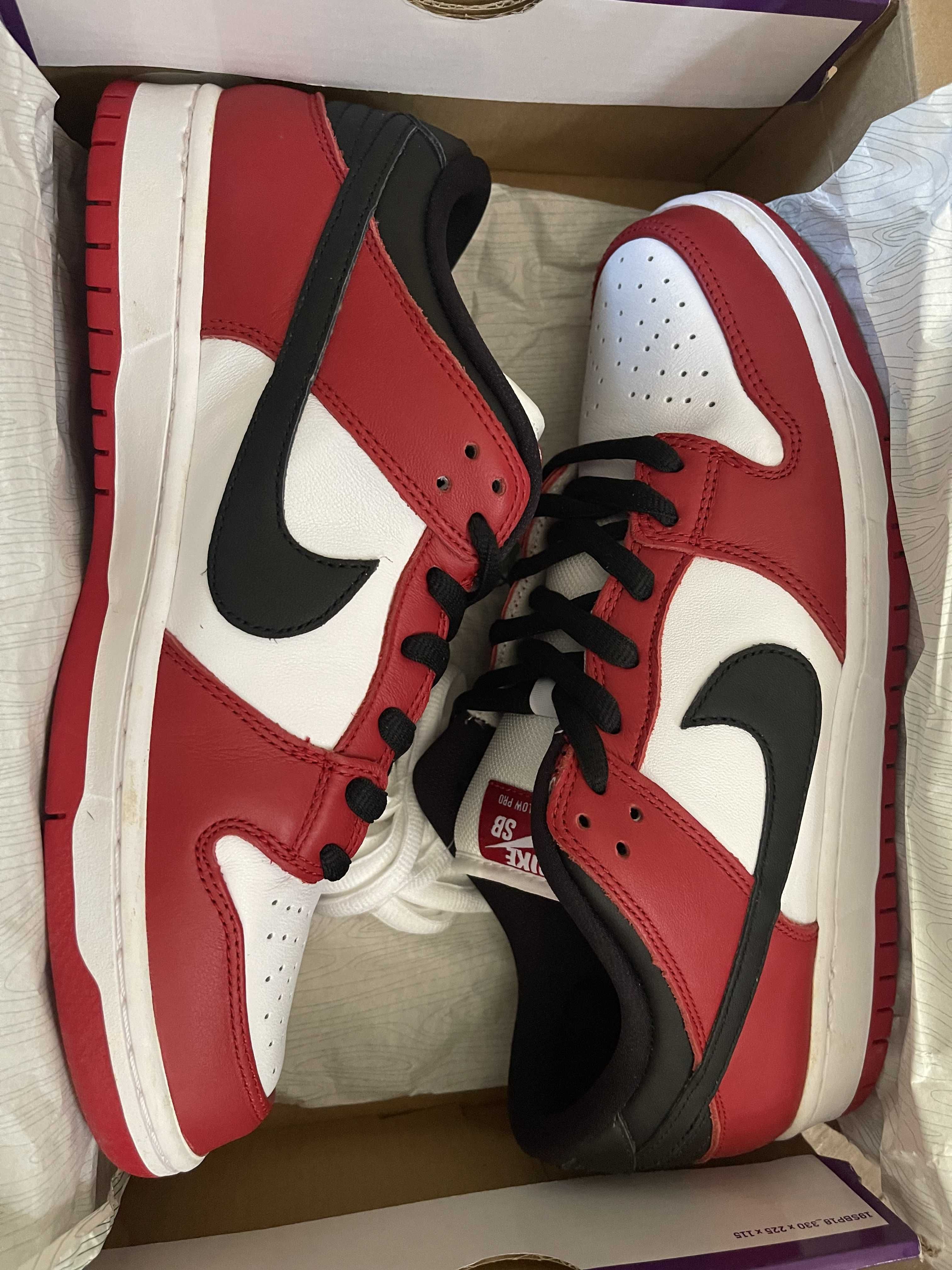 Nike SB Dunk Low Pro "J-Pack Chicago/Varsity Red and White"