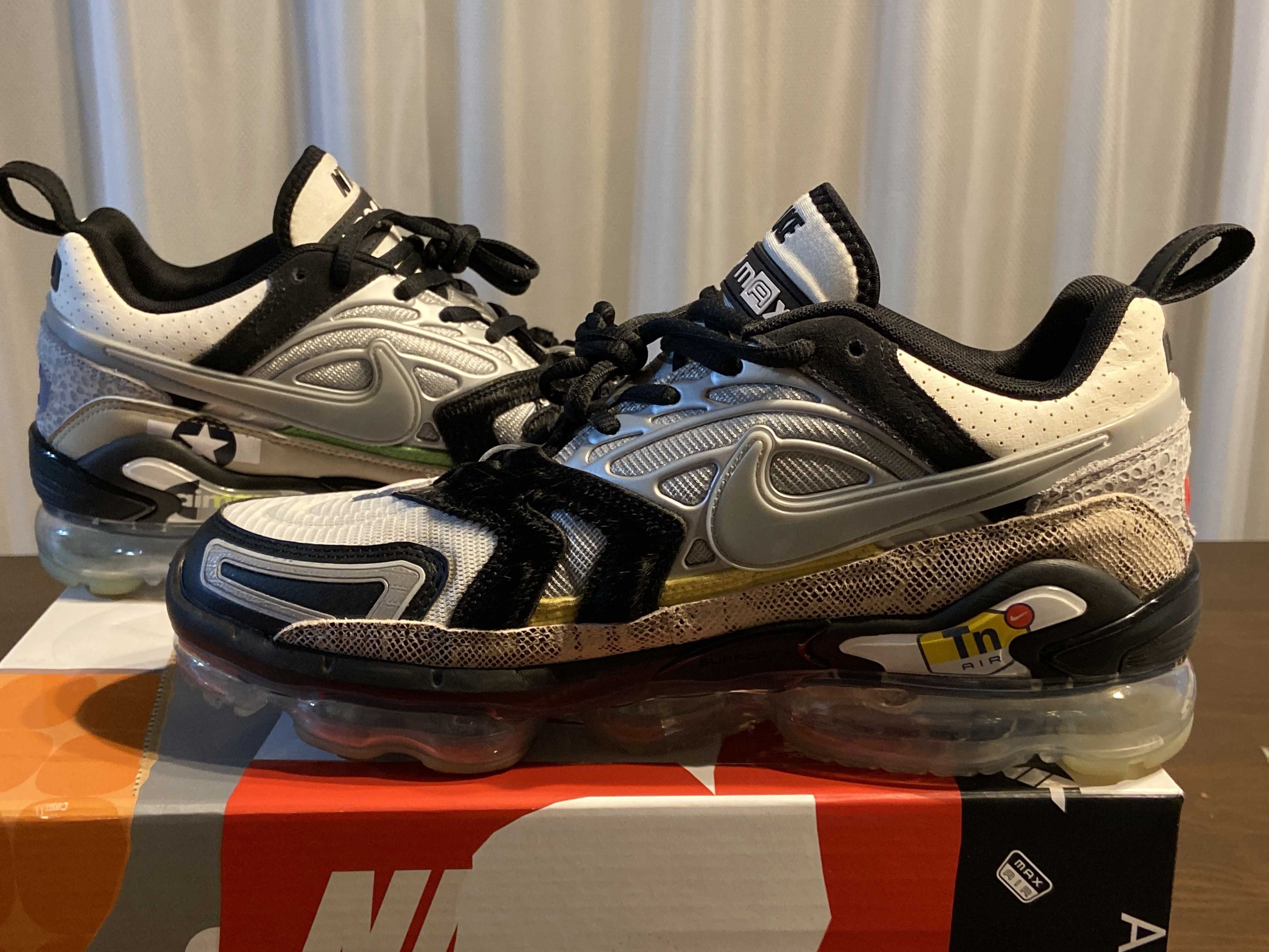 Nike Air Vapormax EVO "What The"