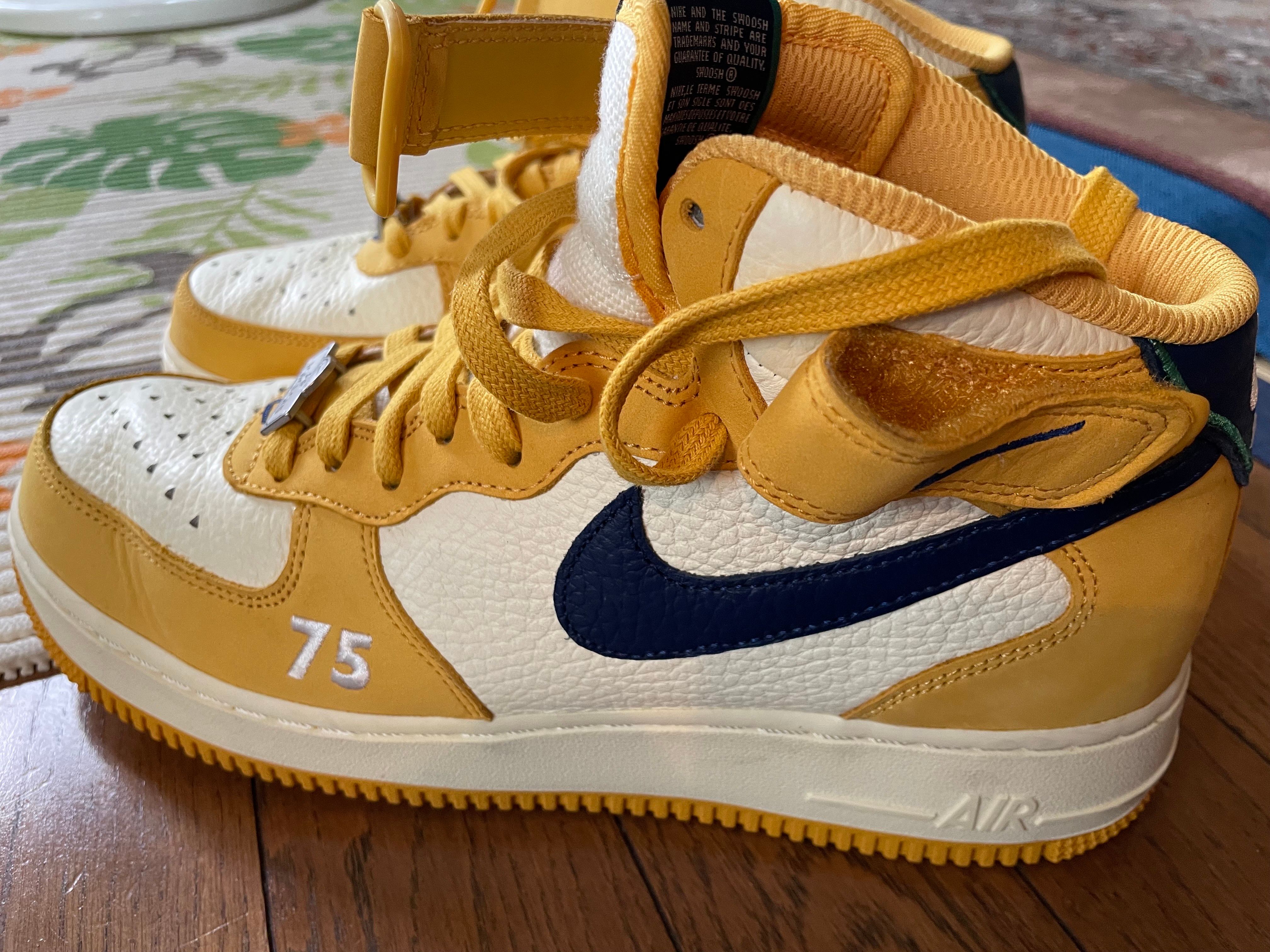 Nike Air Force 1 Mid "Paris"