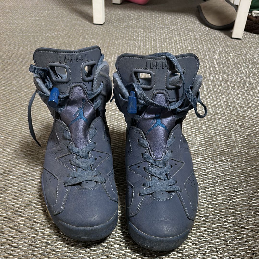 NIKE AIR JORDAN 6 RETRO DIFFUSED BLUE