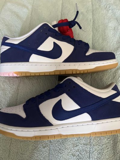 Nike SB Dunk Low "Los Angeles Dodgers/Deep Royal Blue"