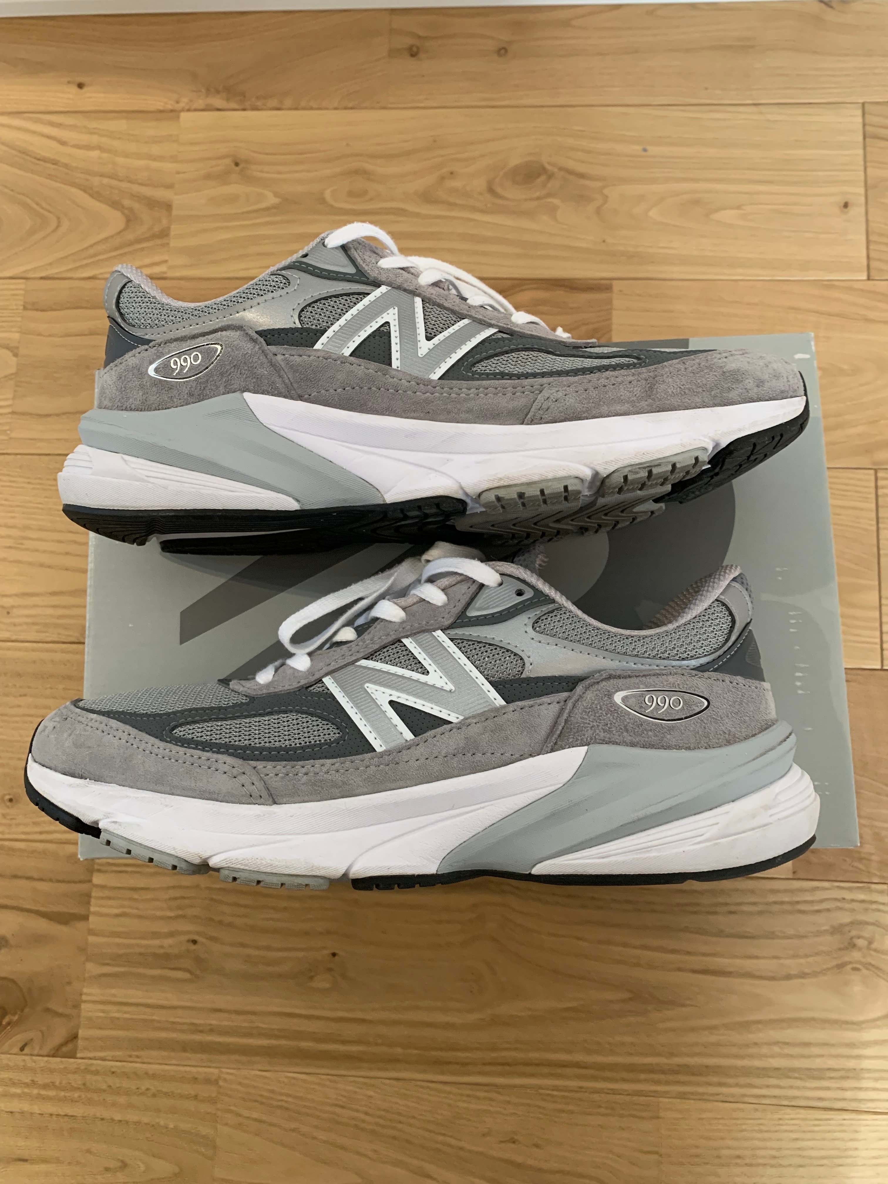 ニューバランス 990V6 "グレー" (ヒールロゴ NB)