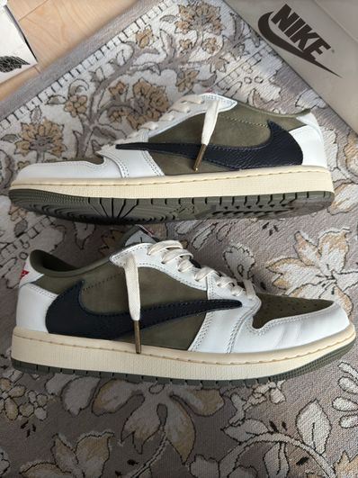 Travis Scott × Nike Air Jordan 1 Low OG SP "Reverse Olive"