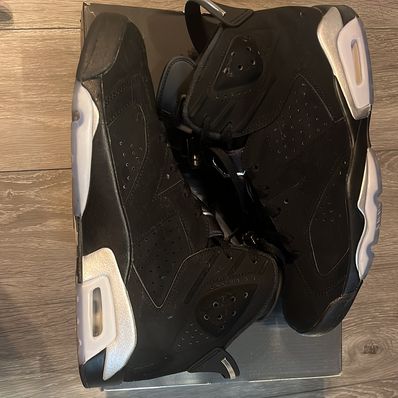 Nike Air Jordan 6 Retro "Metallic Silver"