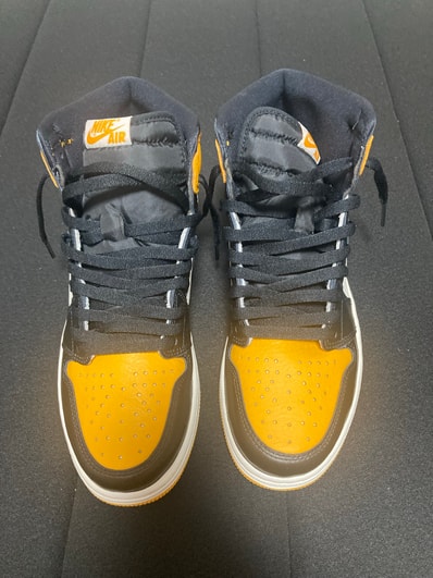 Nike Air Jordan 1 Retro High OG "Taxi"