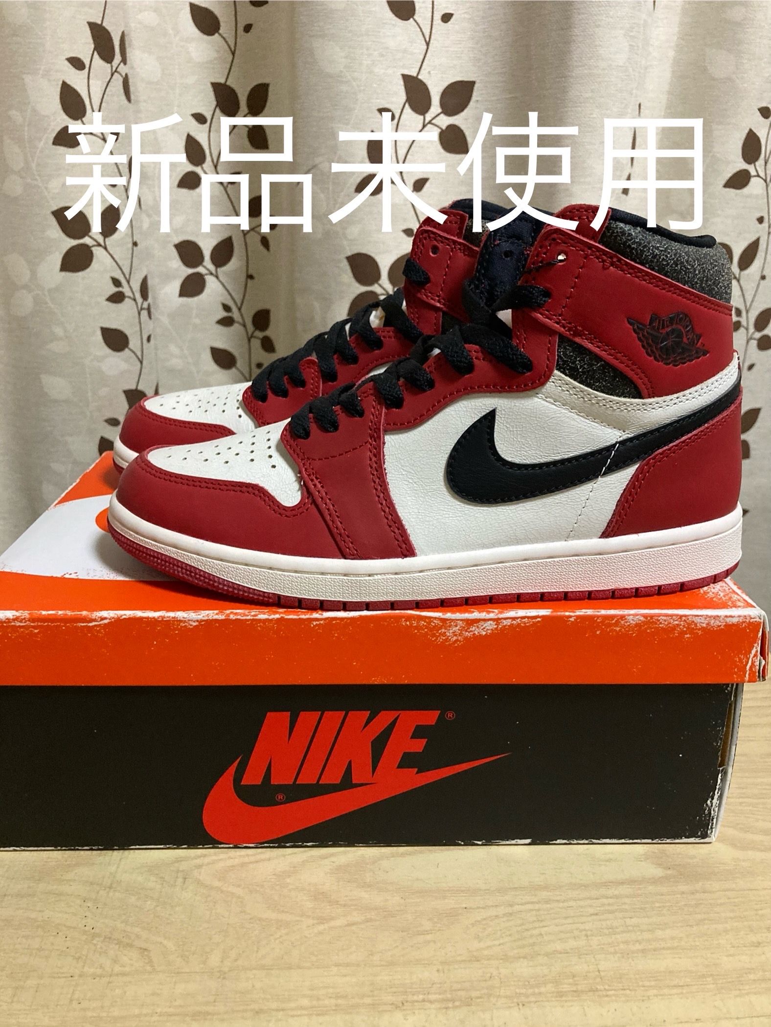 Nike Air Jordan 1 High OG "Lost & Found/Chicago"