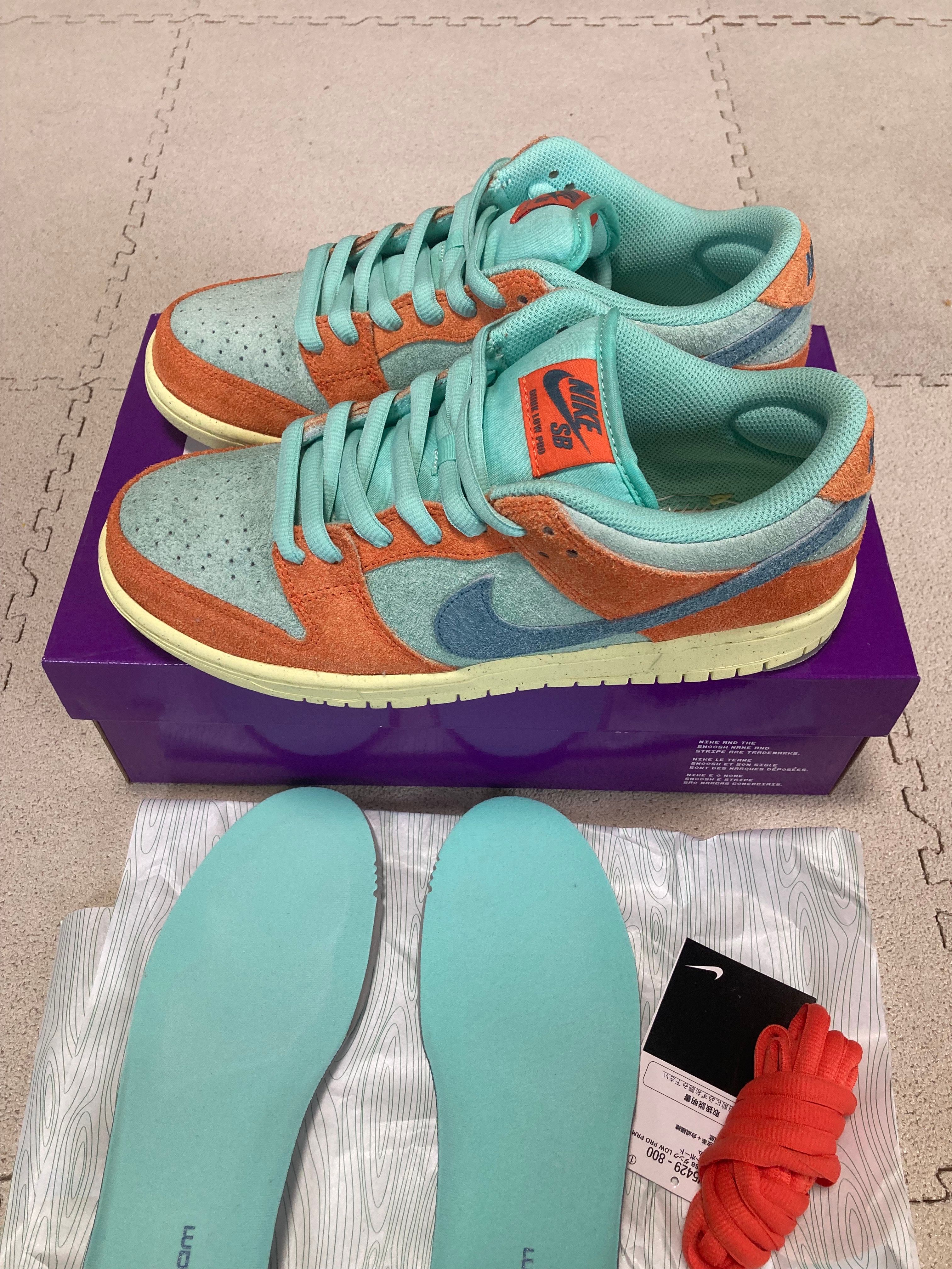 Nike SB Dunk Low Pro PRM "Orange and Emerald Rise"