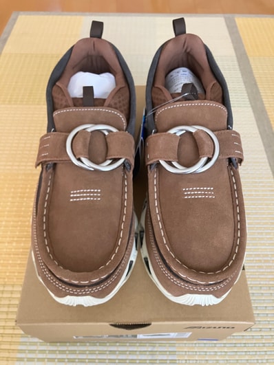 SETSUMASA KOBAYASHI × Mizuno Wave Prophecy Ring Moc "Brown/Off White"