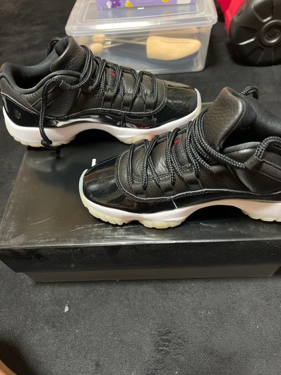Nike Air Jordan 11 Low "72-10"