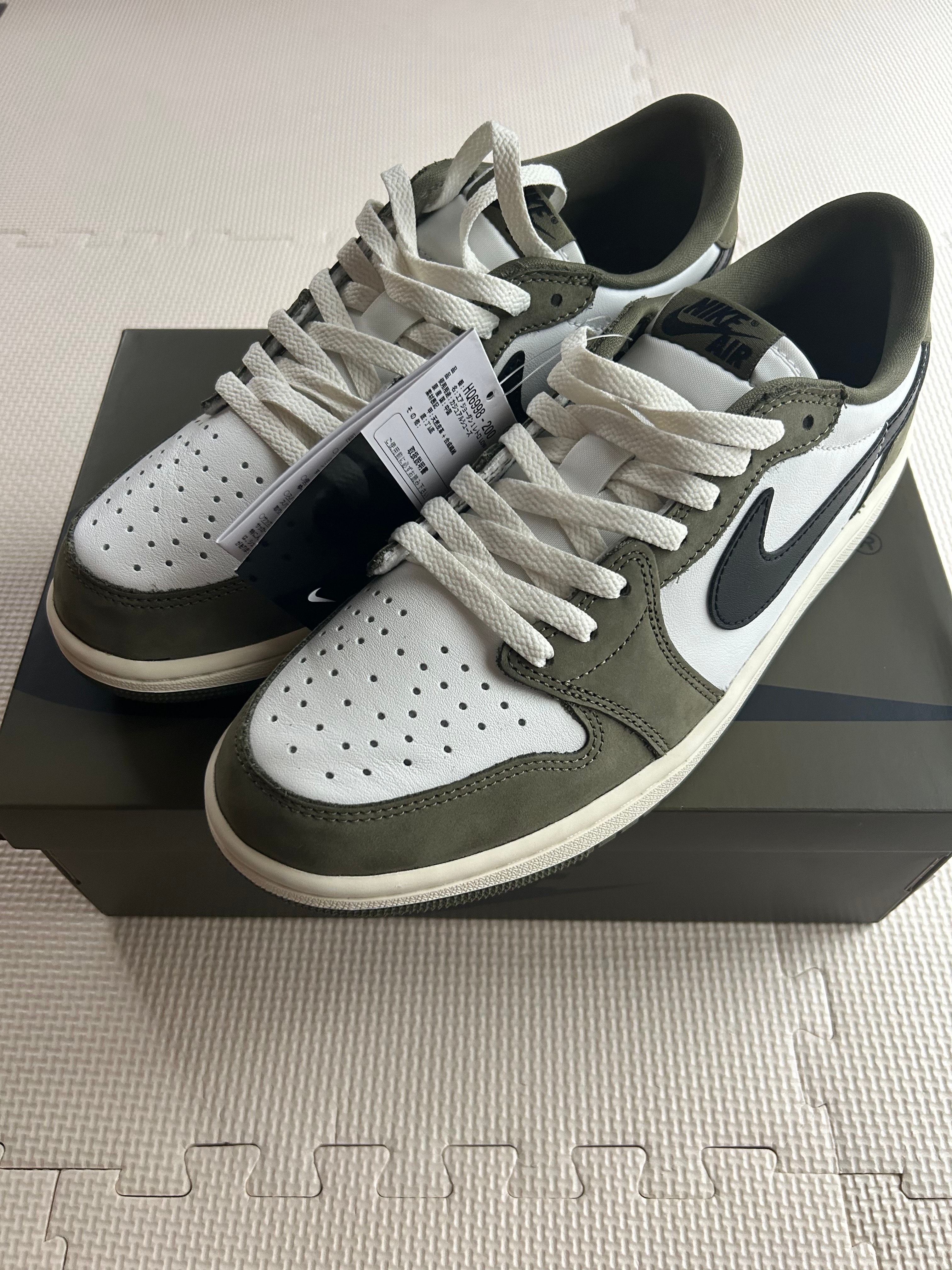 Nike Air Jordan 1 Low OG "Medium Olive and Summit White"
