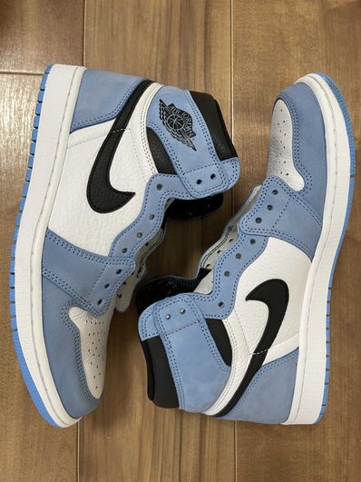 Nike Air Jordan 1 High OG "University Blue"