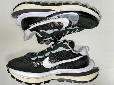 sacai × Nike Vapor Waffle "Black and White"
