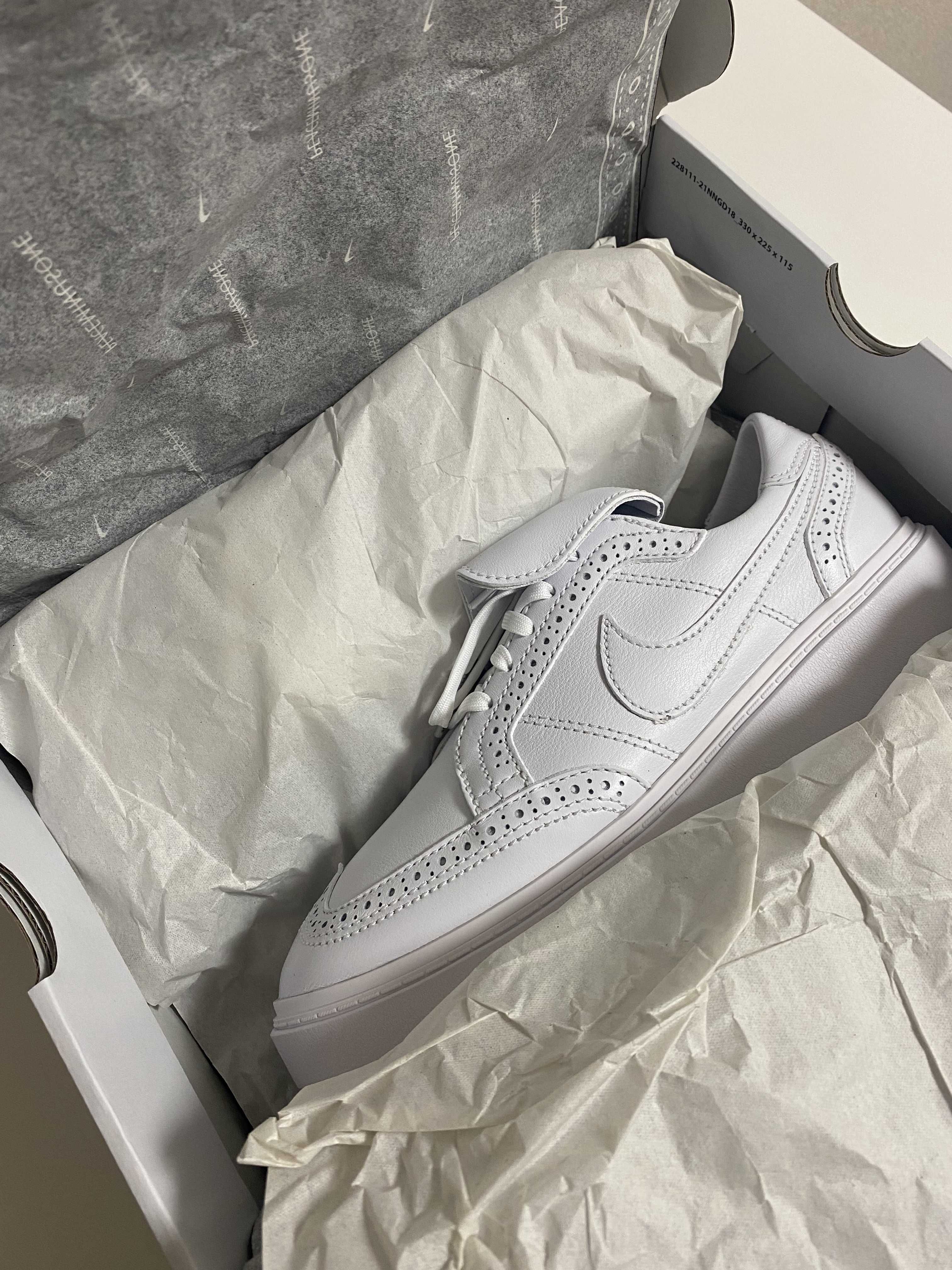 PEACEMINUSONE × Nike Kwondo1 "White" / G-DRAGON
