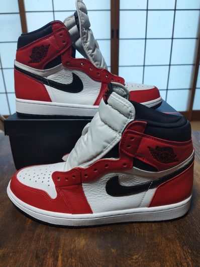 Nike Air Jordan 1 High OG "Light Fusion Red"
