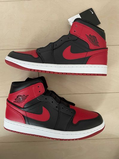 Nike Air Jordan 1 Mid "Bred"