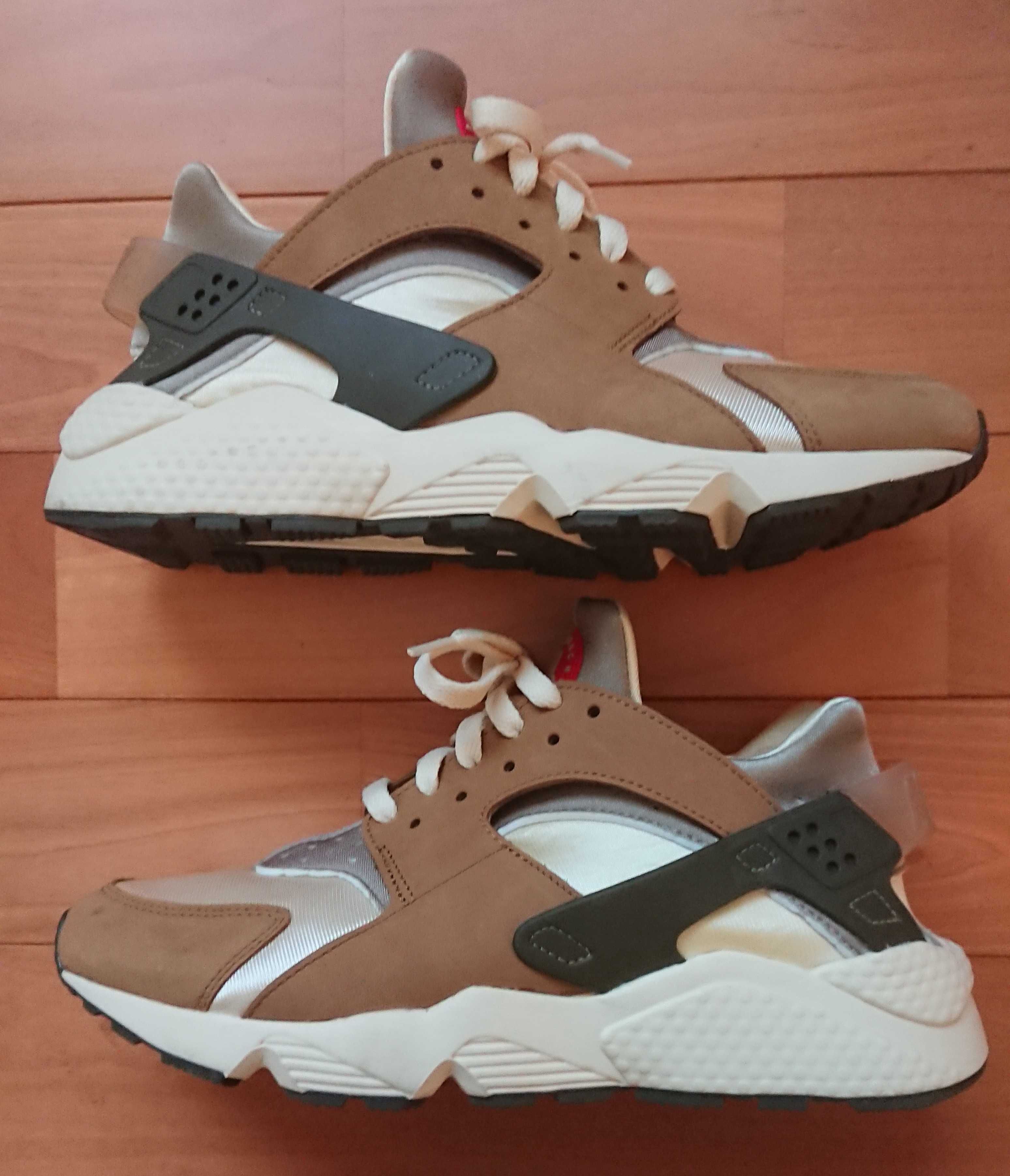 Stussy × Nike Air Huarache "Desert Oak"