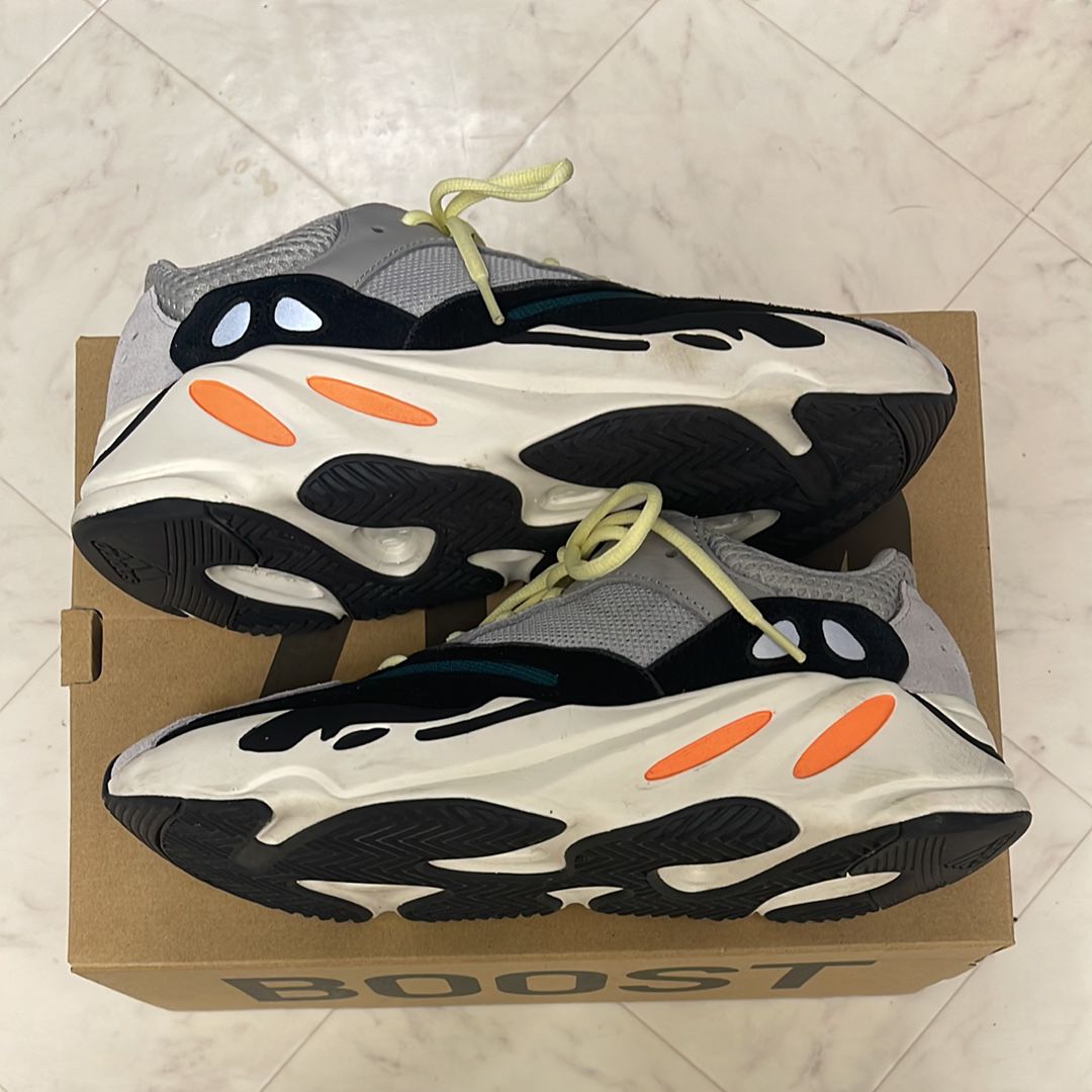adidas YEEZY Boost 700 "Wave Runner"
