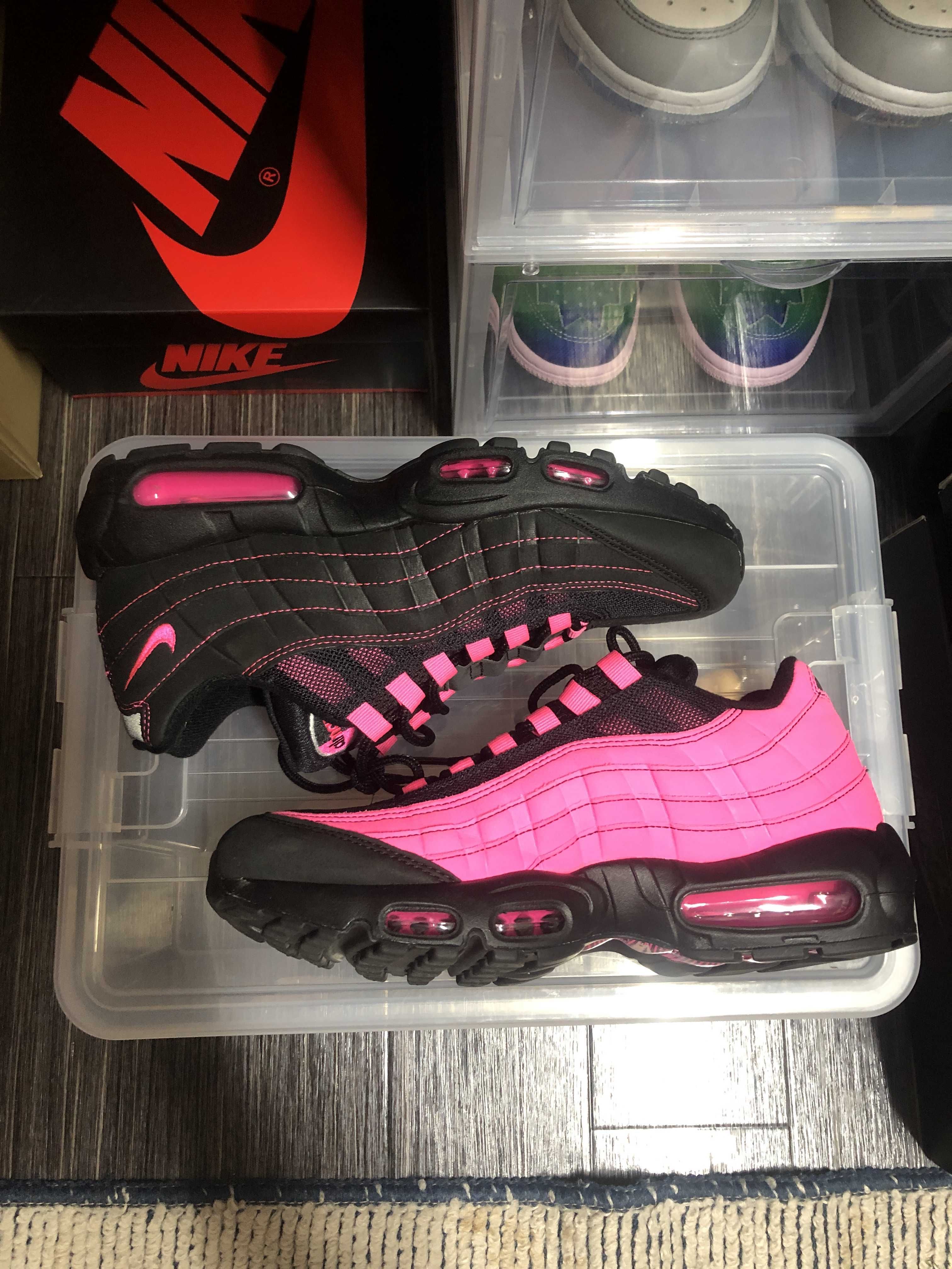 Nike Air Max 95 "Black/Pink"